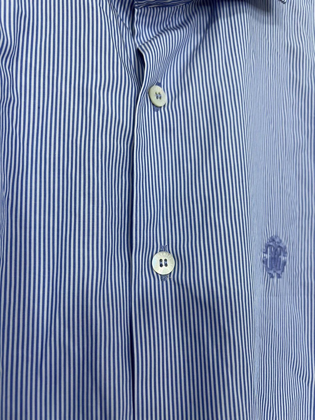 Roberto Cavalli Roberto Cavalli shirt timeless white blue L Size L / US 10 / IT 46 - 4 Thumbnail