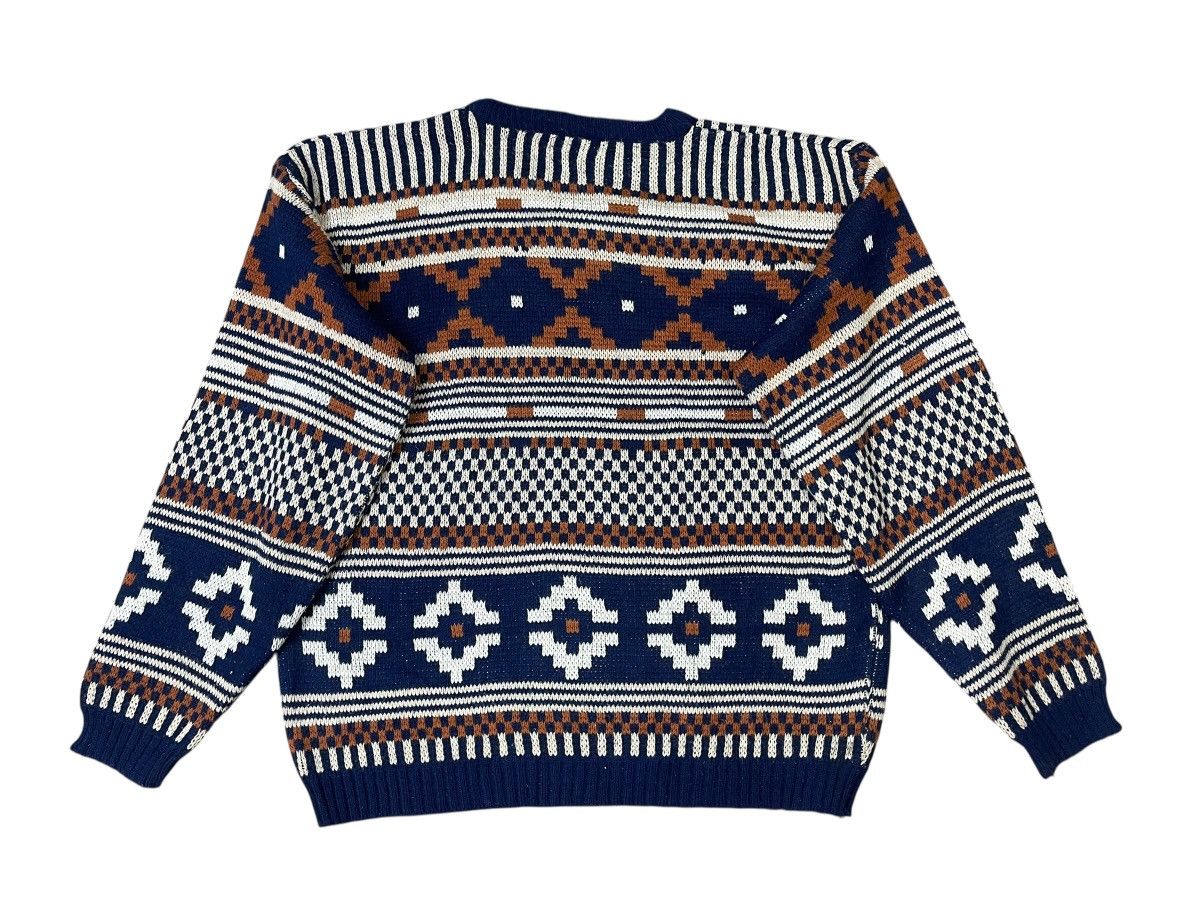 Valentino Vintage Valentino Knitwear Wool Aztec Sweater Size M / US 6-8 / IT 42-44 - 2 Thumbnail