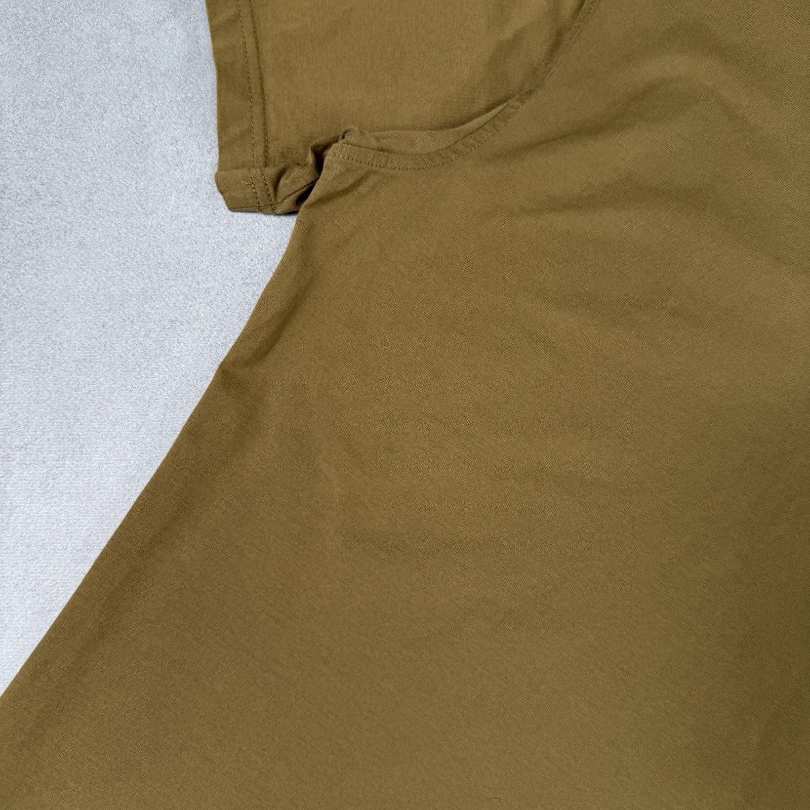 Belstaff Belstaff Men T Shirt Size L Brown Logo Size US L / EU 52-54 / 3 - 20 Thumbnail
