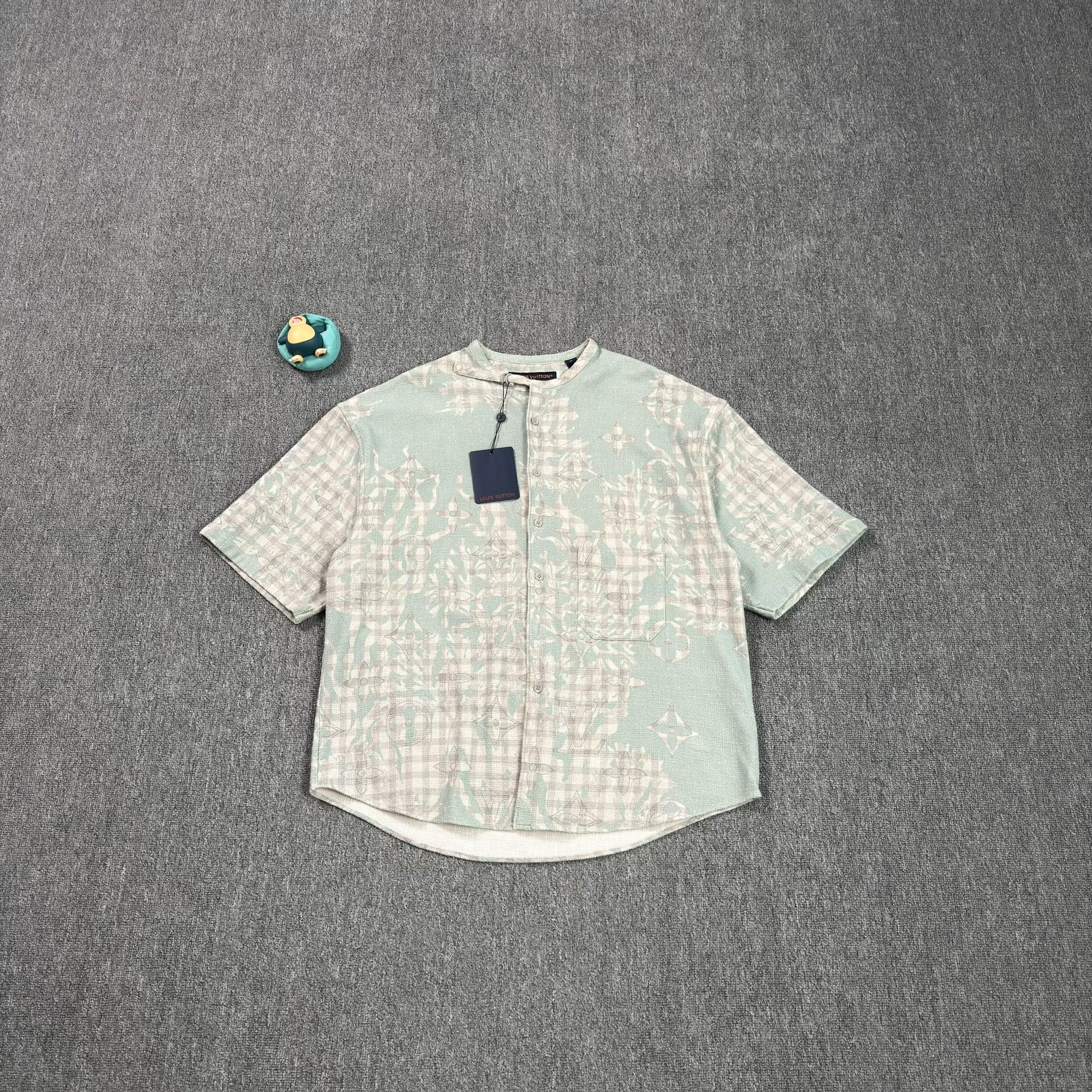 Louis Vuitton Louis Vuitton Monogram Checkered Shirt Size M Size US M / EU 48-50 / 2 - 1 Thumbnail