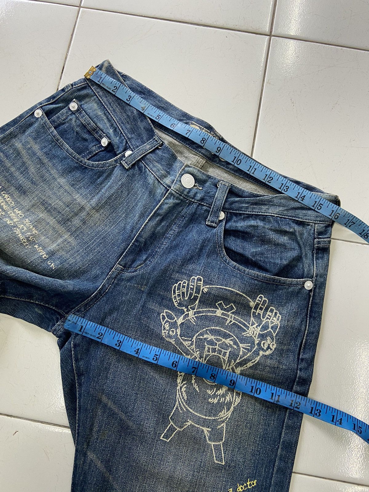 Anime VINTAGE ONE PIECE TONY CHOPPER OFFICIAL DENIM JEANS Size US 32 / EU 48 - 11 Thumbnail