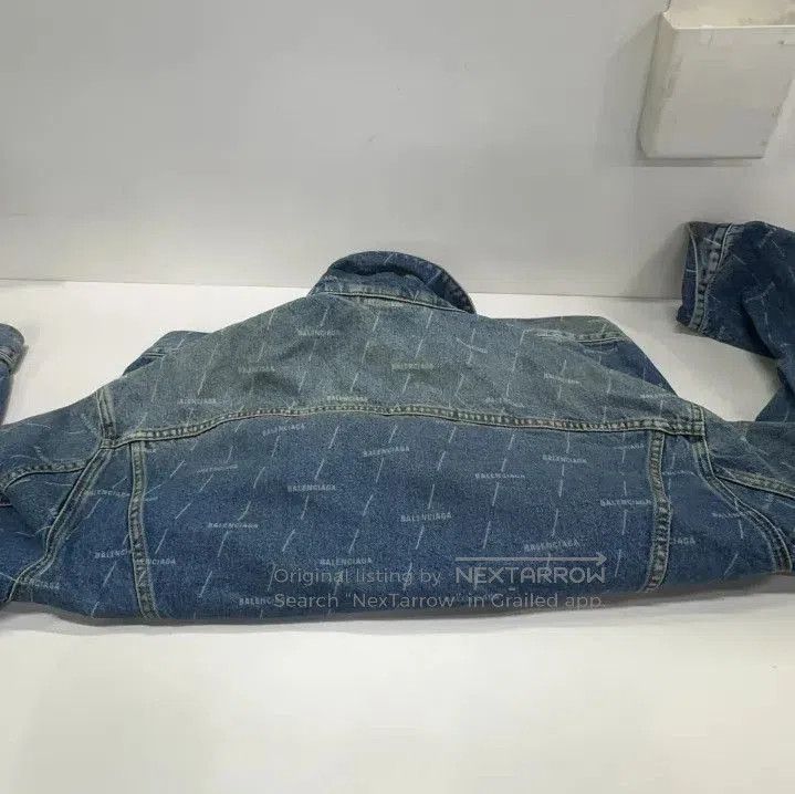 Balenciaga Balenciaga Pocket Denim Jacket for Men. Size US L / EU 52-54 / 3 - 8 Thumbnail