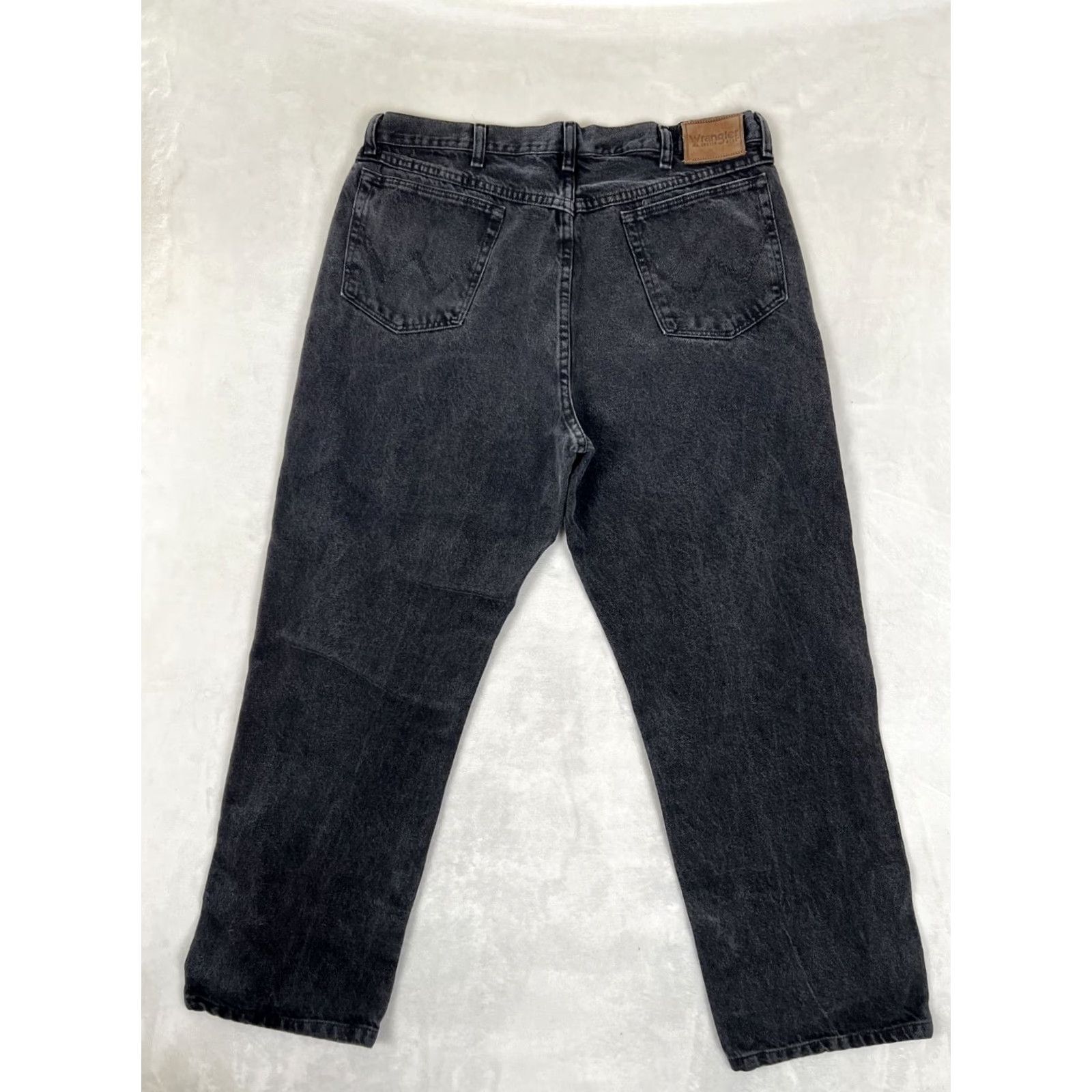Wrangler VINTAGE Wrangler Cowboy Cut Denim Jeans Size 36x30 Black 5-Pocket Wrangler Men Cowboy 90s Size US 36 / EU 52 - 7 Thumbnail