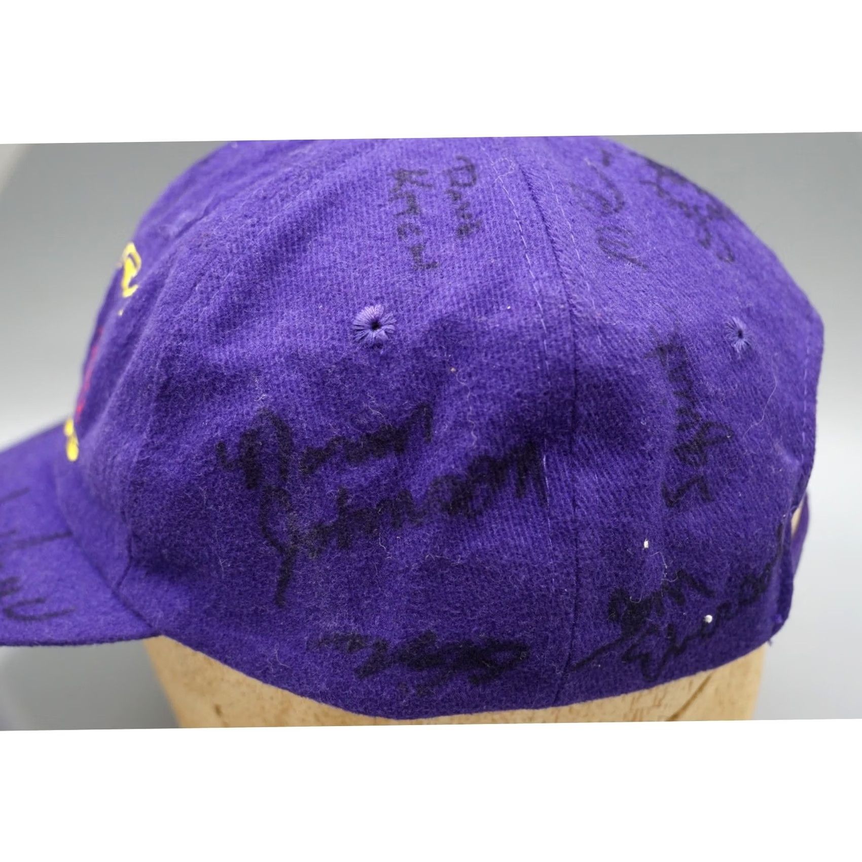 Vintage VINTAGE KC Caps Aurora V8 Hat Purple Signed Darrin Brassfield Autographed 90s Mens Size ONE SIZE - 5 Thumbnail