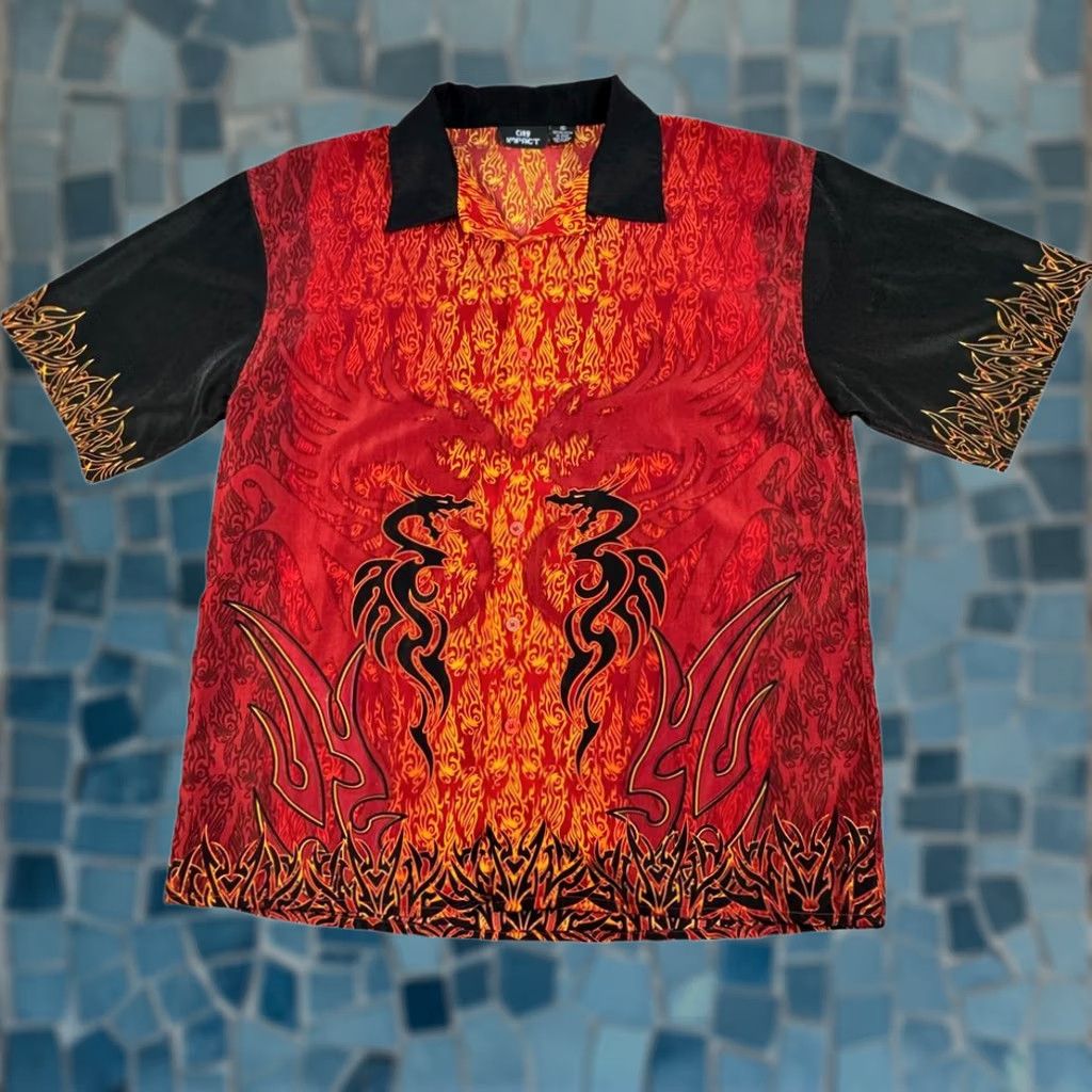 Vintage VINTAGE Button Down Shirt Men XL Casino Gambling Flame Grunge Goth Y2K 90s Shirt Mens XL Black Geometric Pattern Halloween Ghost Dragon Skull Cross Size US XL / EU 56 / 4 - 1 Thumbnail