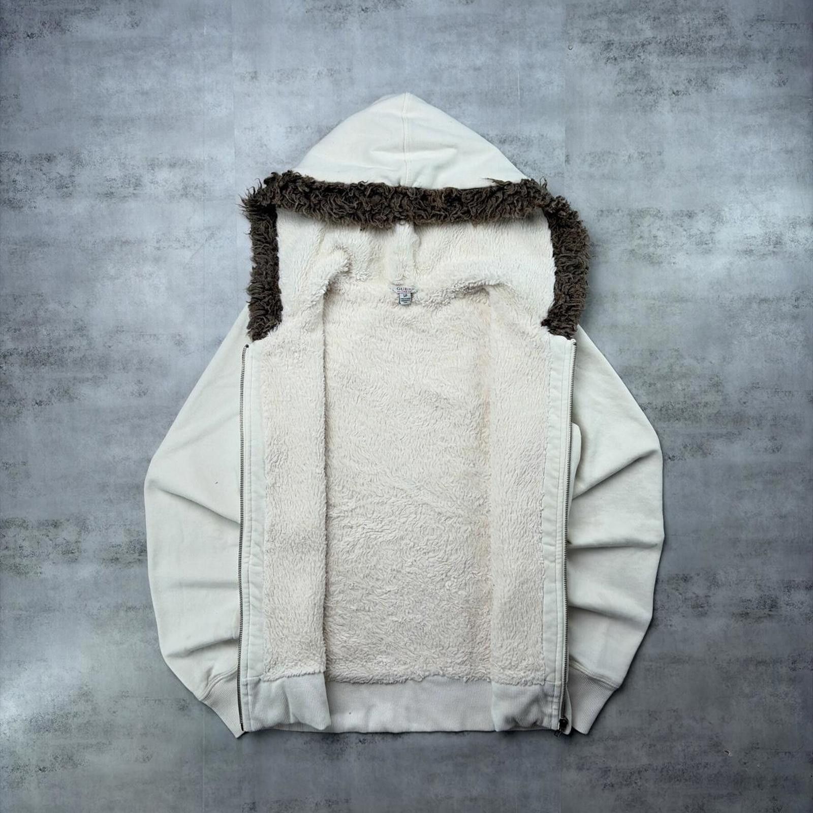 Guess Y2K White Guess Grunge Sherpa Lined Faux Fur Zip Up Hoodie Size S / US 4 / IT 40 - 2 Thumbnail