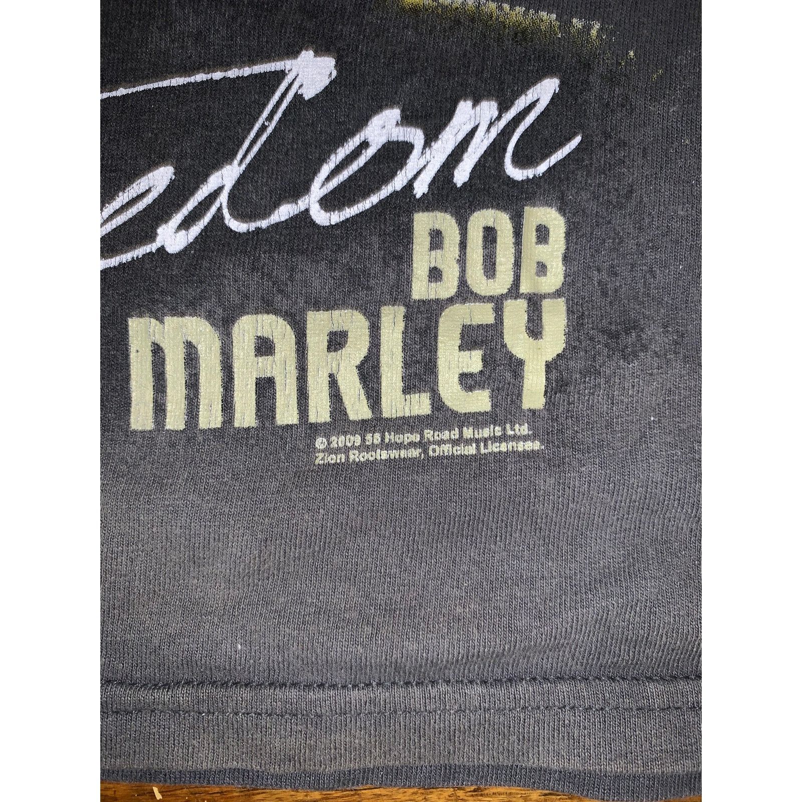 Zion Rootswear Bob Marley Songs of Freedom T-Shirt Mens Large Dark Grey Size US L / EU 52-54 / 3 - 4 Thumbnail