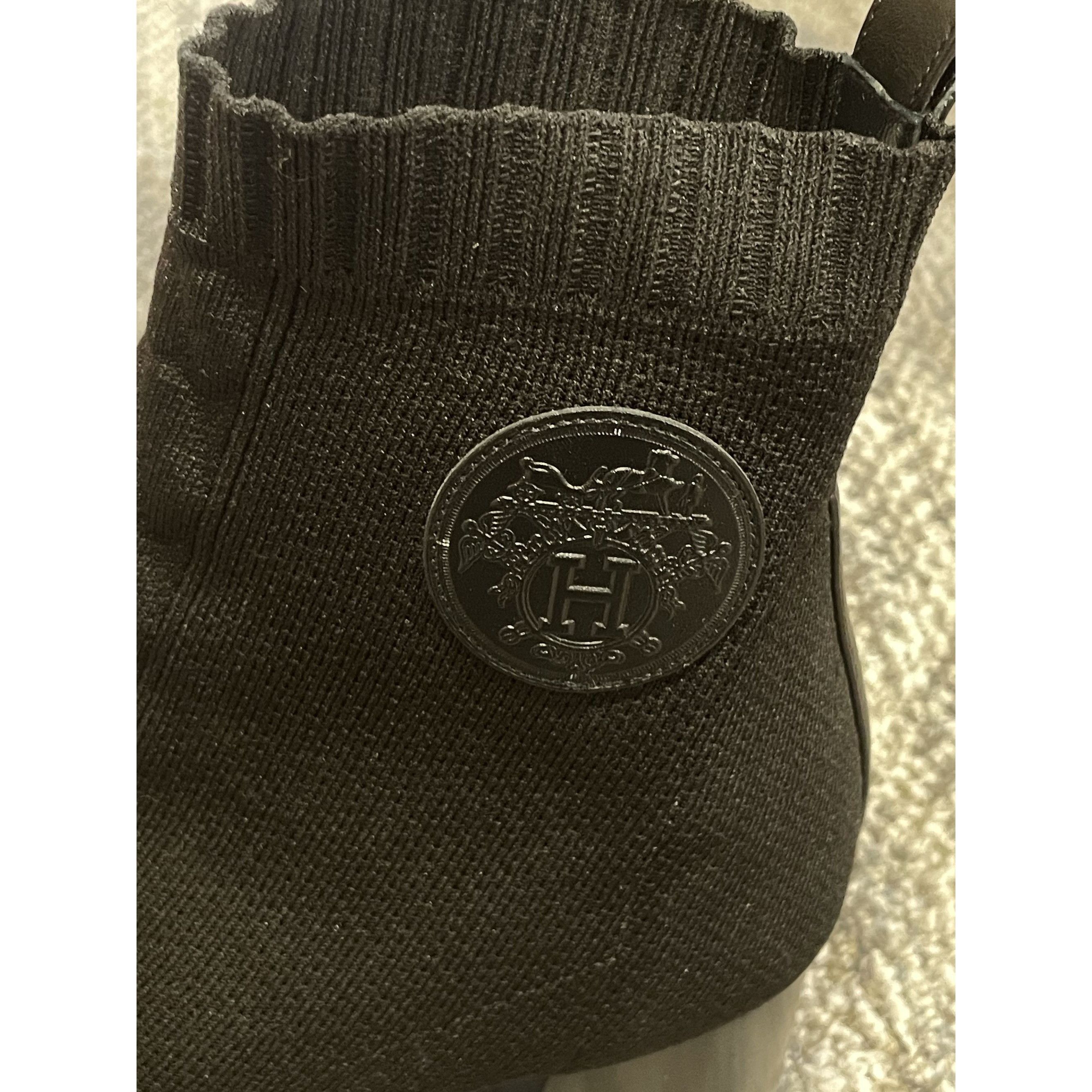 Hermes Hermes Black Knit Ankle Boots With Leather Trim & Block Heel Size US 6 / IT 36 - 6 Thumbnail