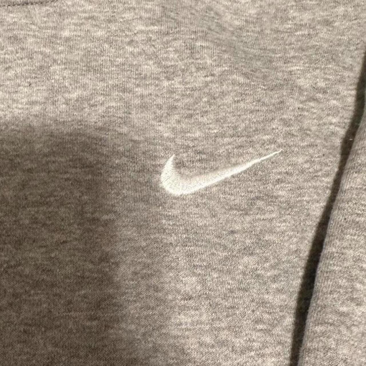 Nike Nike light grey hoodie Size US M / EU 48-50 / 2 - 3 Thumbnail