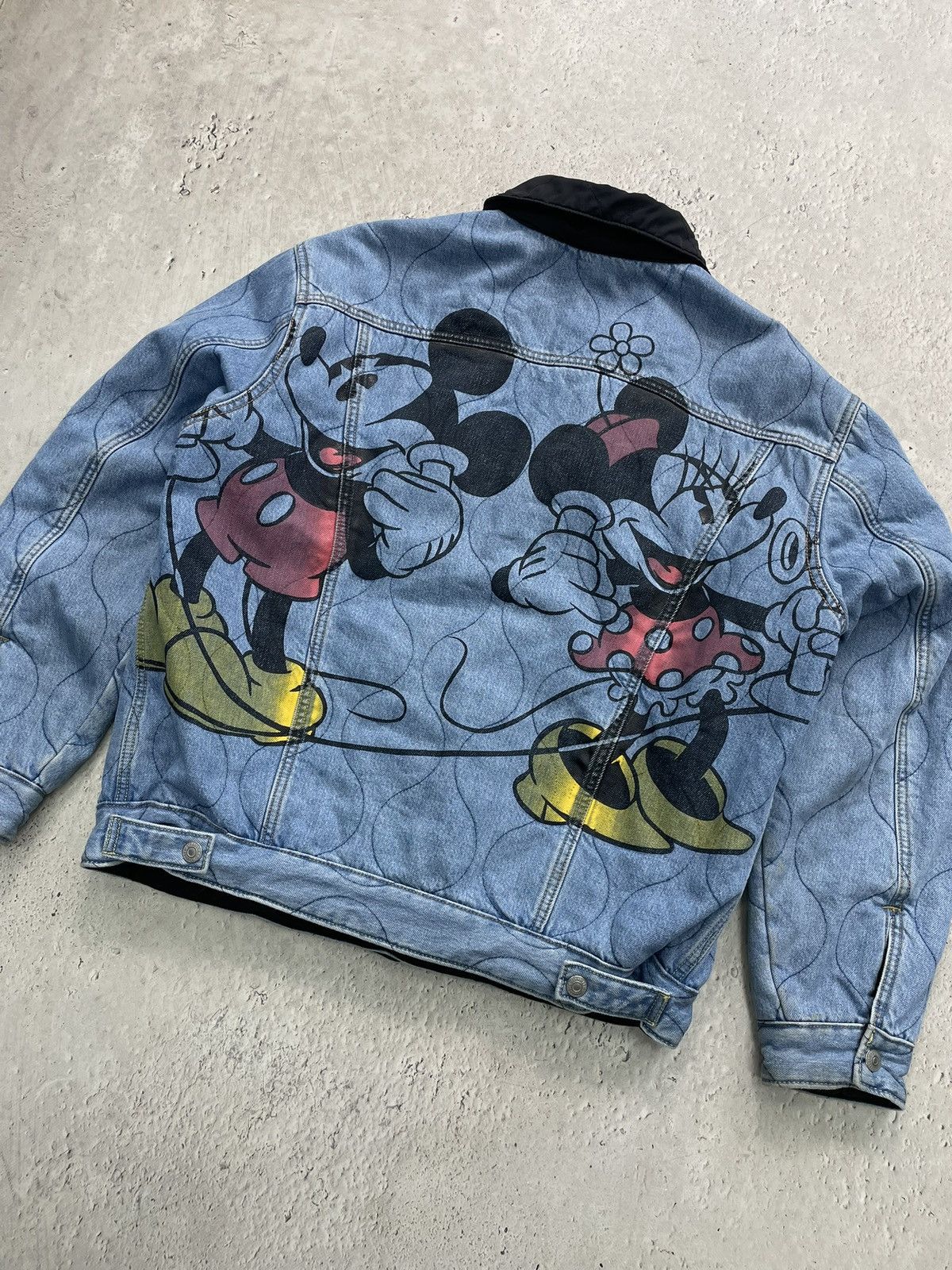 Levi's Rare Levis reversible Mickey mouse denim jacket Size US M / EU 48-50 / 2 - 12 Thumbnail