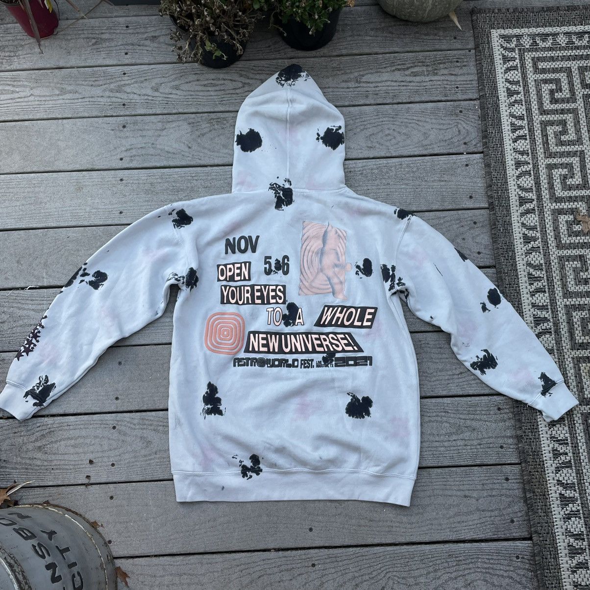 Travis Scott Rare Travis Scott Astrofest 2021 Exclusive Utopia size M Size US M / EU 48-50 / 2 - 3 Thumbnail
