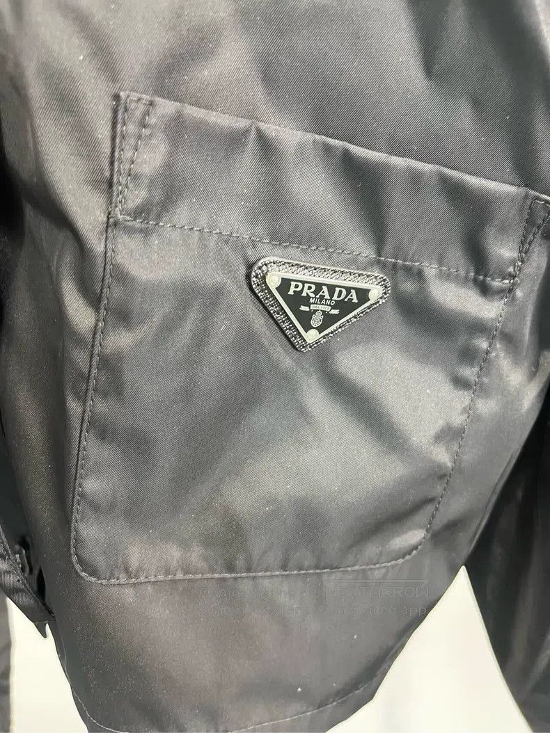 Prada Prada Black metal triangle long-sleeved jacket Size XS / US 0-2 / IT 36-38 - 3 Thumbnail