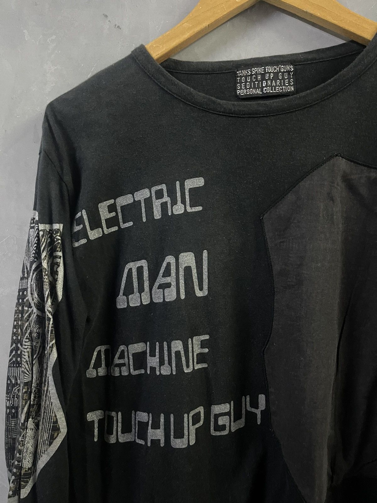 Seditionaries Yanks Spike Touch’ Gun Seditionaries Personal Collection Tee Size US M / EU 48-50 / 2 - 5 Thumbnail