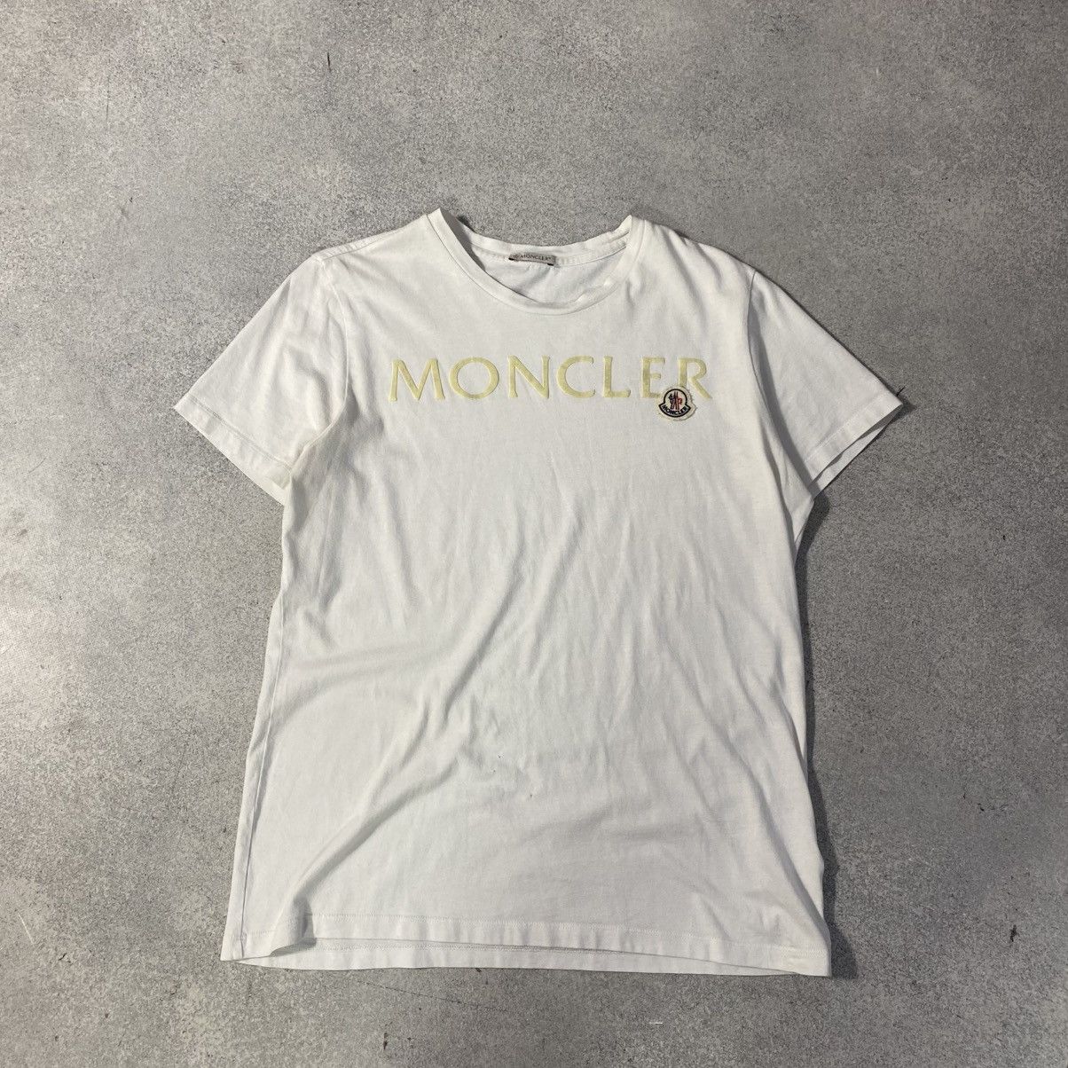 Moncler Moncler t shirt Big logo Size US L / EU 52-54 / 3 - 1 Thumbnail