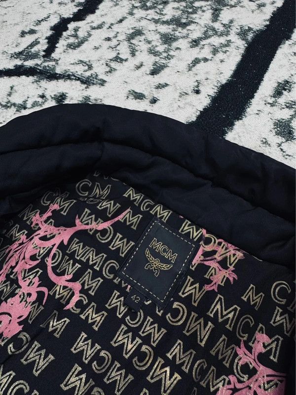 MCM Mcm vintage black pink insulated jacket 42 monogram Size M / US 6-8 / IT 42-44 - 5 Thumbnail