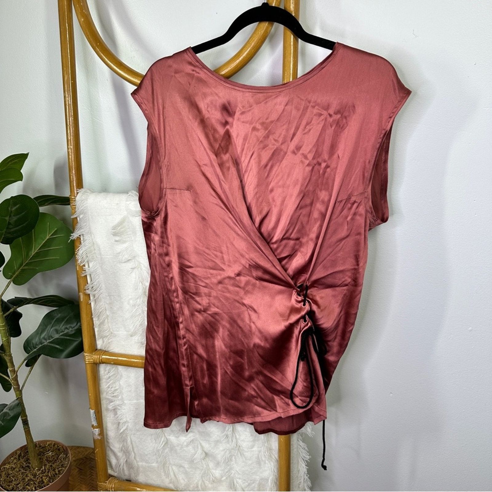 Ann Demeulemeester Ann Demeulemeester Rose Silk Tie Blouse sz 44 Size L / US 10 / IT 46 - 2 Thumbnail