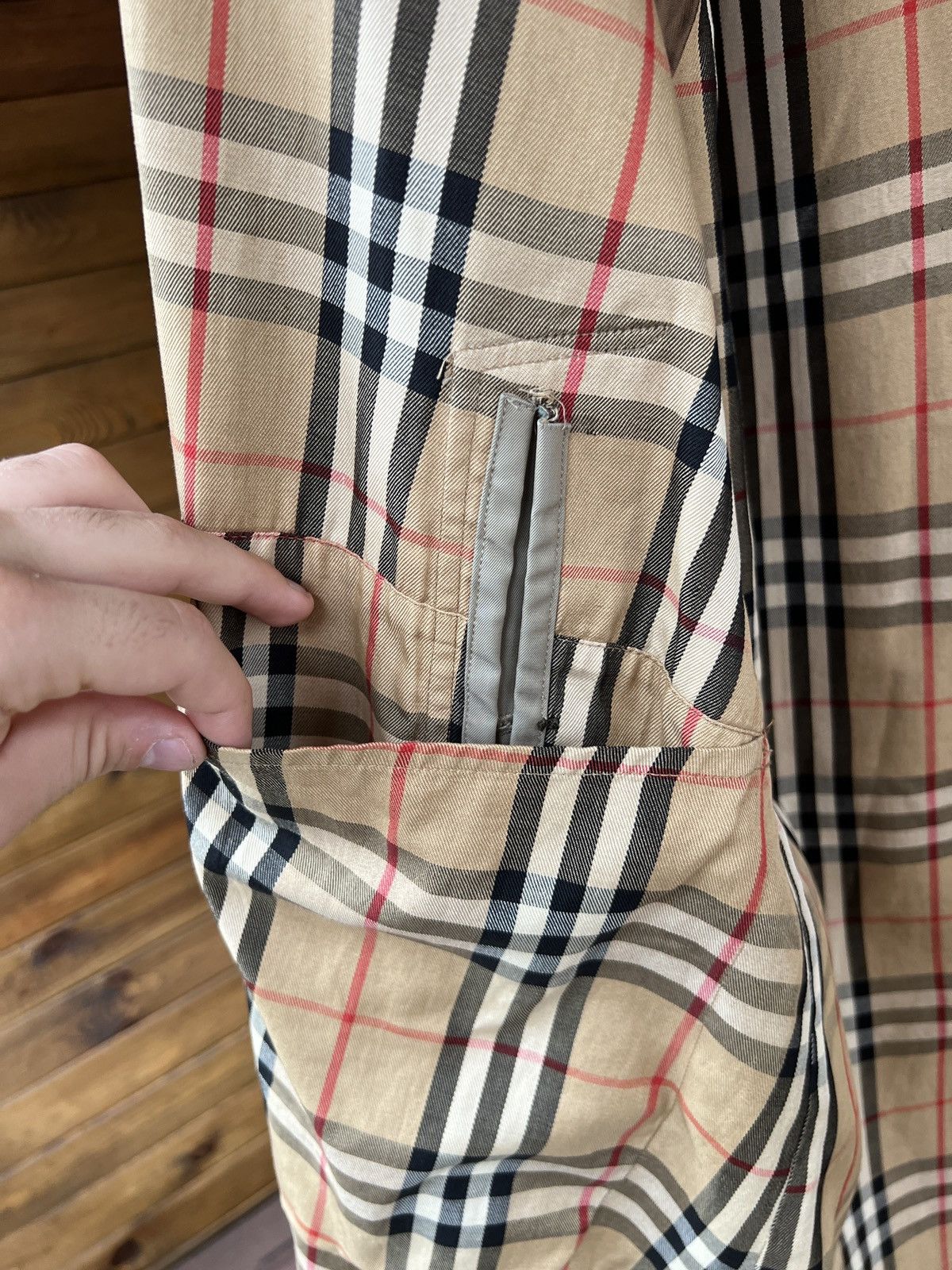 Burberry Vintage Burberry Long Raincoat Size US L / EU 52-54 / 3 - 3 Thumbnail