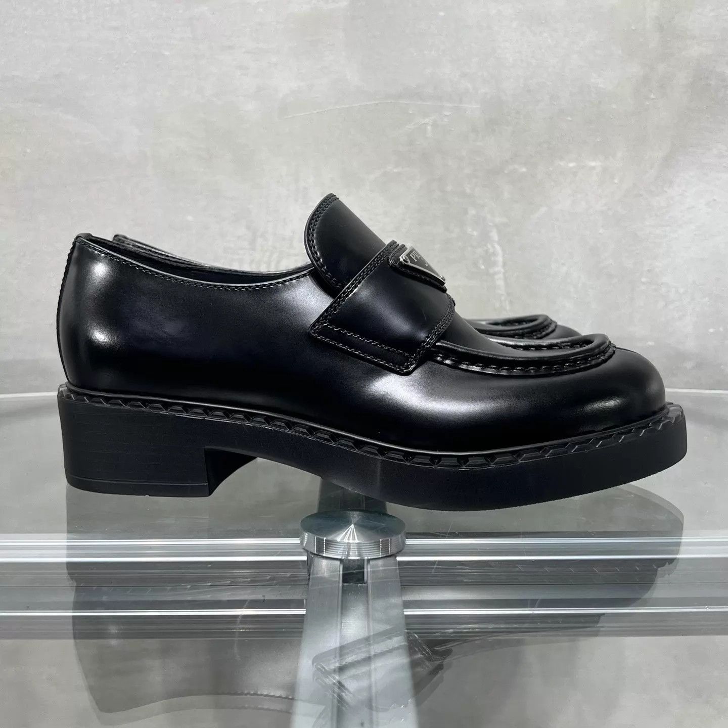Prada Prada Black Triangle Logo Loafer Size 36 (New with Box) Size US 5.5 / IT 35.5 - 4 Thumbnail