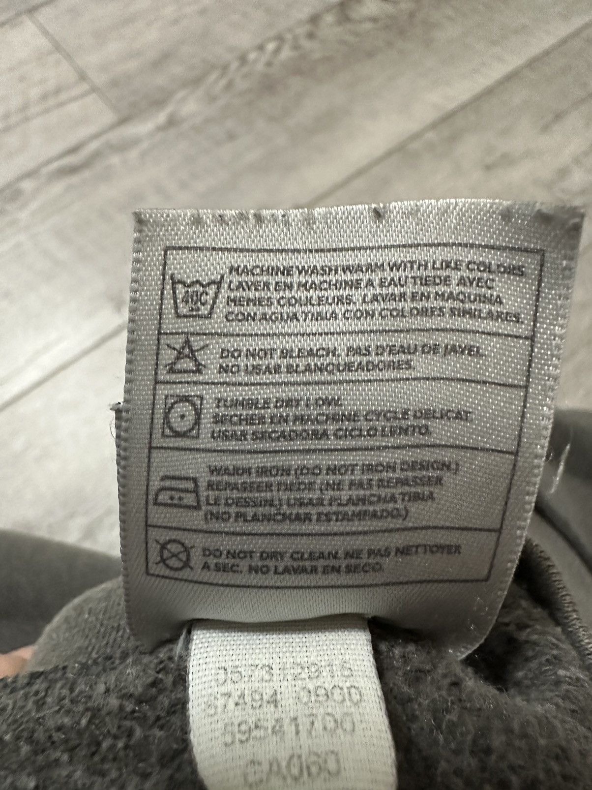 Nike Vintage Made In USA Nike Grey Crewneck Sweatshirt Size US M / EU 48-50 / 2 - 3 Thumbnail
