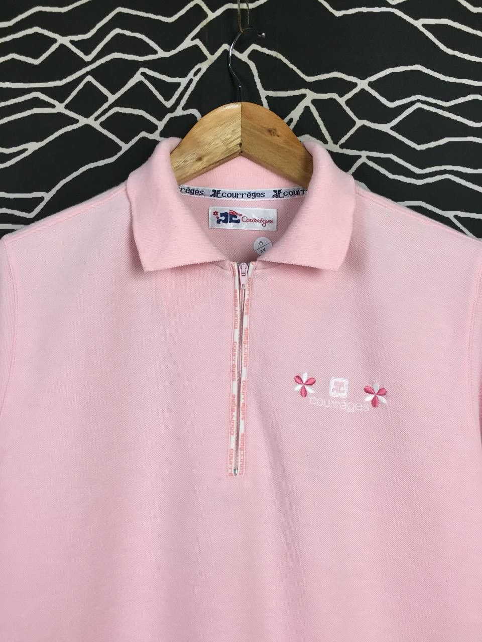 Courreges Courreges Paris Embroidered Floral Logo Quarter Zip Polo Tee Size S / US 4 / IT 40 - 3 Thumbnail