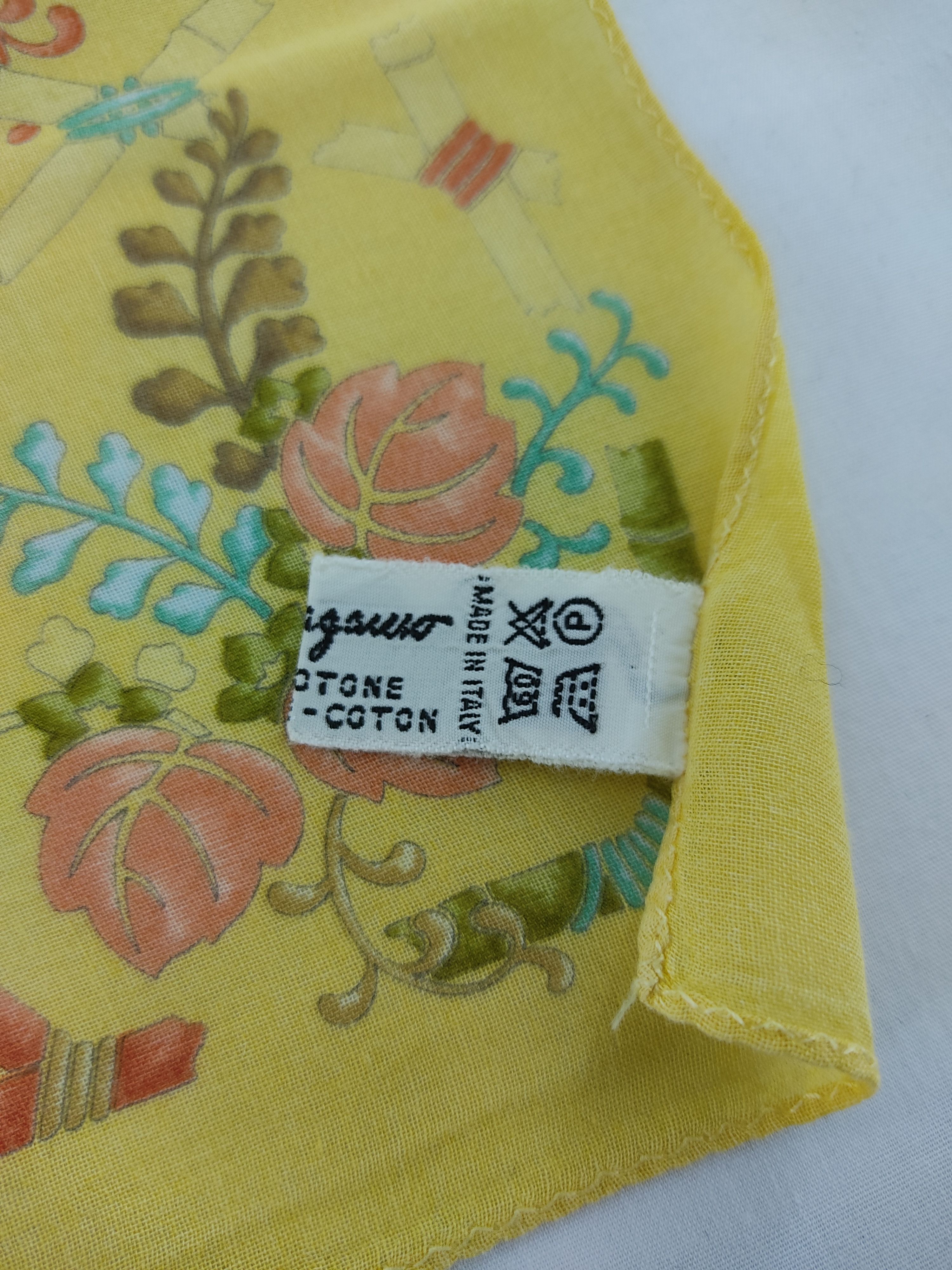 Salvatore Ferragamo Vintage Salvatore Ferragamo Handkerchief / Neckwear /Bandana Size ONE SIZE - 7 Thumbnail