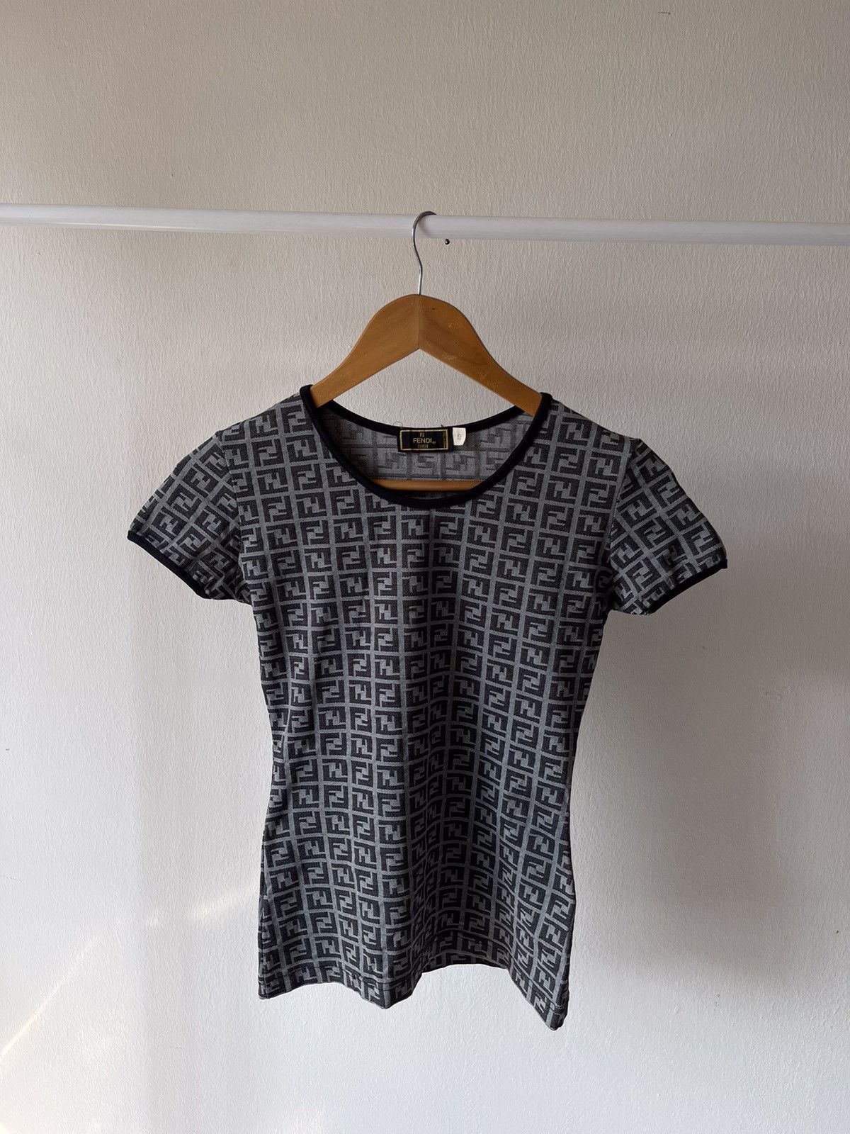 Fendi 90s Fendi Monogram Tee Size S / US 4 / IT 40 - 1 Thumbnail
