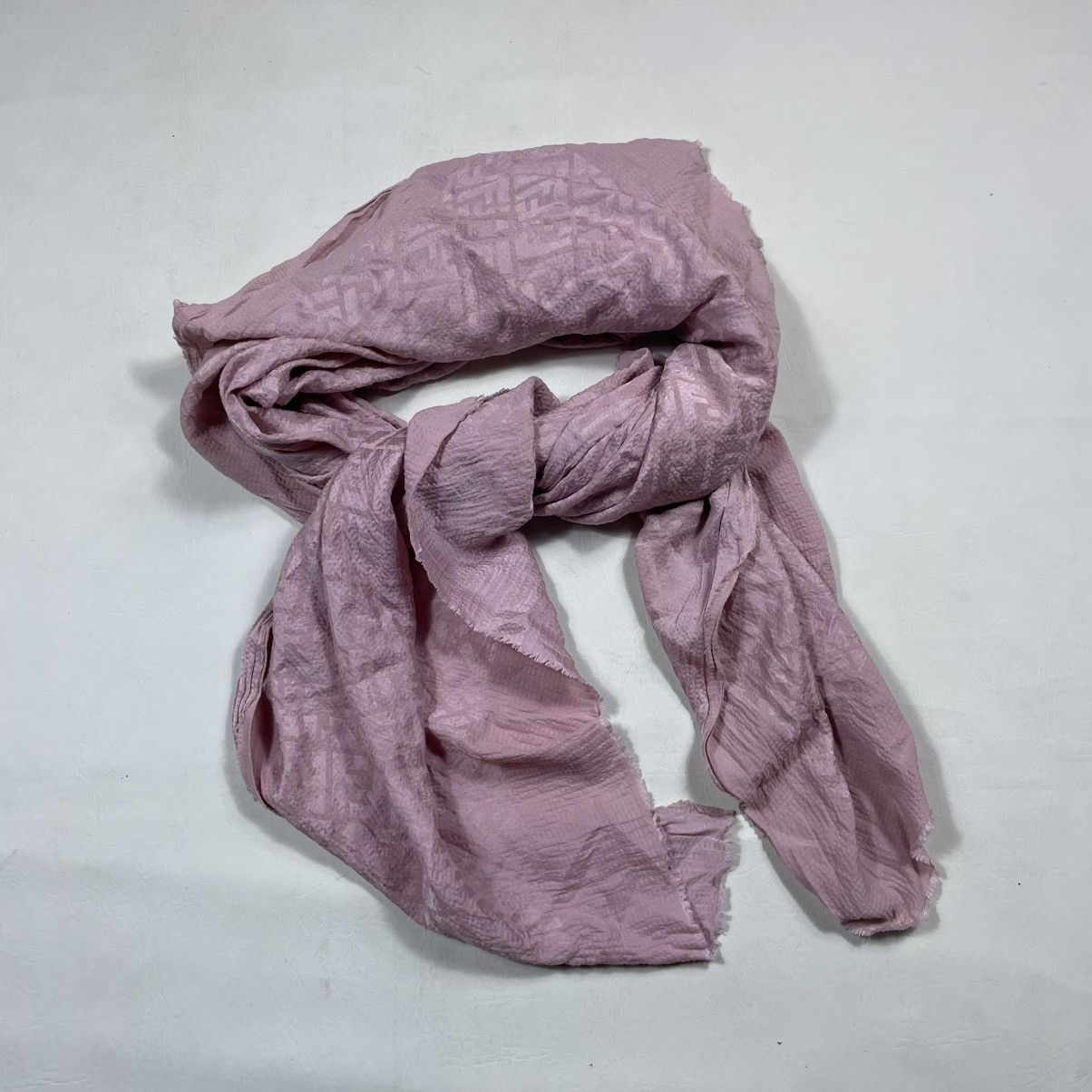 Fendi FENDI PINK MONOGRAM SCARF Size ONE SIZE - 2 Thumbnail