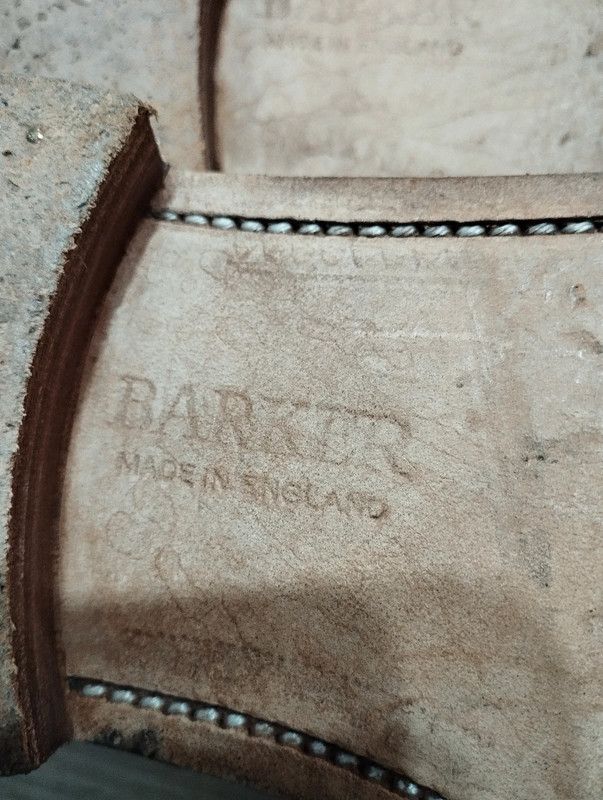 Barker Barker Caruso Burgundy Loafer mocasin size 10F Size US 11 / EU 44 - 11 Thumbnail