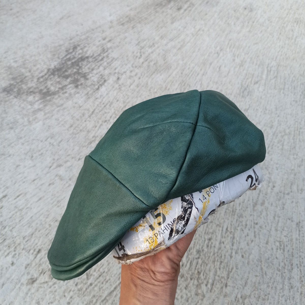 CA4LA × Leather Leather. Forest green flatcap by CA4LA Size 34 - 4 Thumbnail