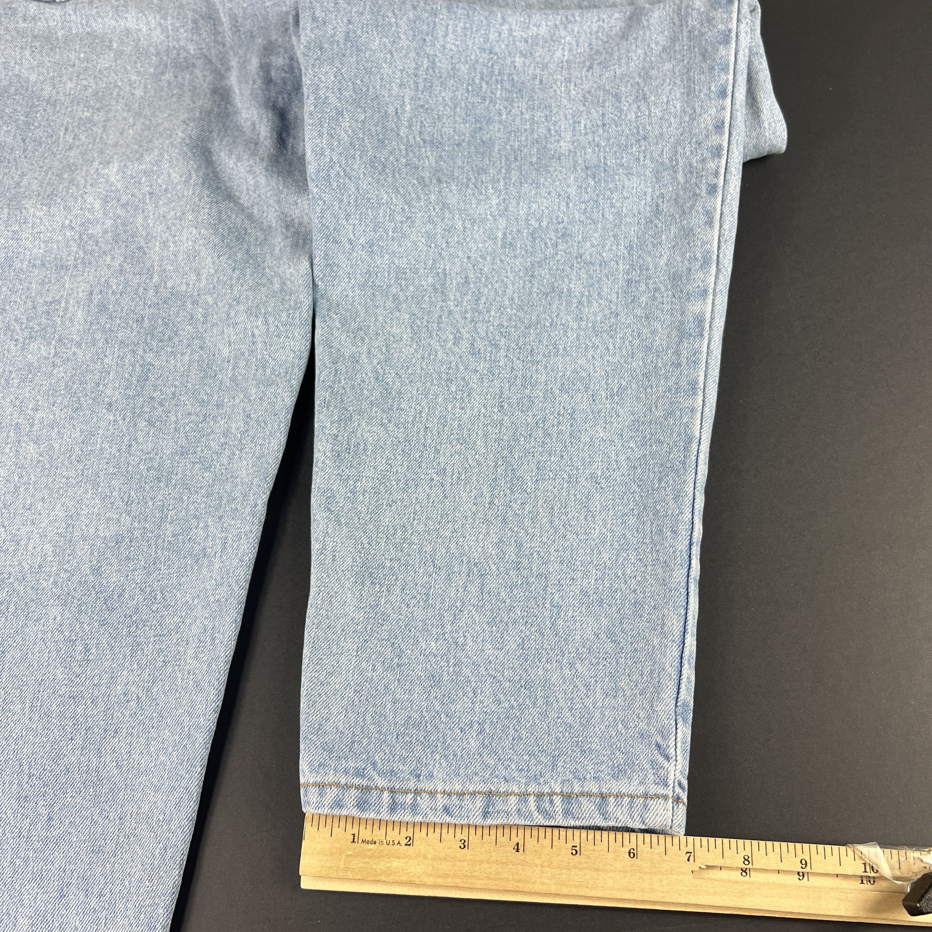 Levi's × Vintage VTG 90s Levi's Jeans 560 Loose Tapered Light Blue Denim Size US 35 - 15 Thumbnail