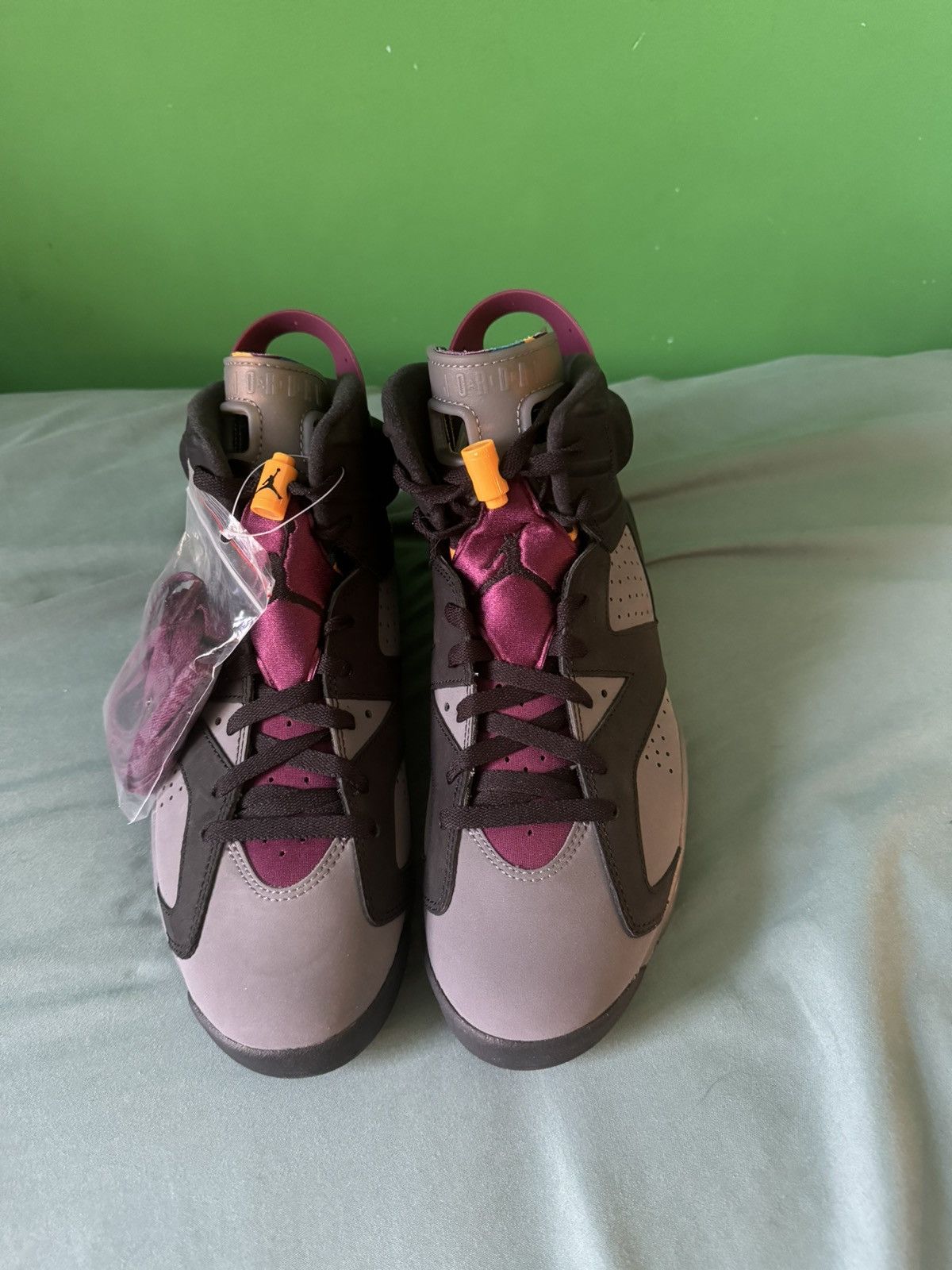 Jordan Brand Nike Air Jordan 6 Bordeaux 2021 Size US 10.5 / EU 43-44 - 10 Thumbnail