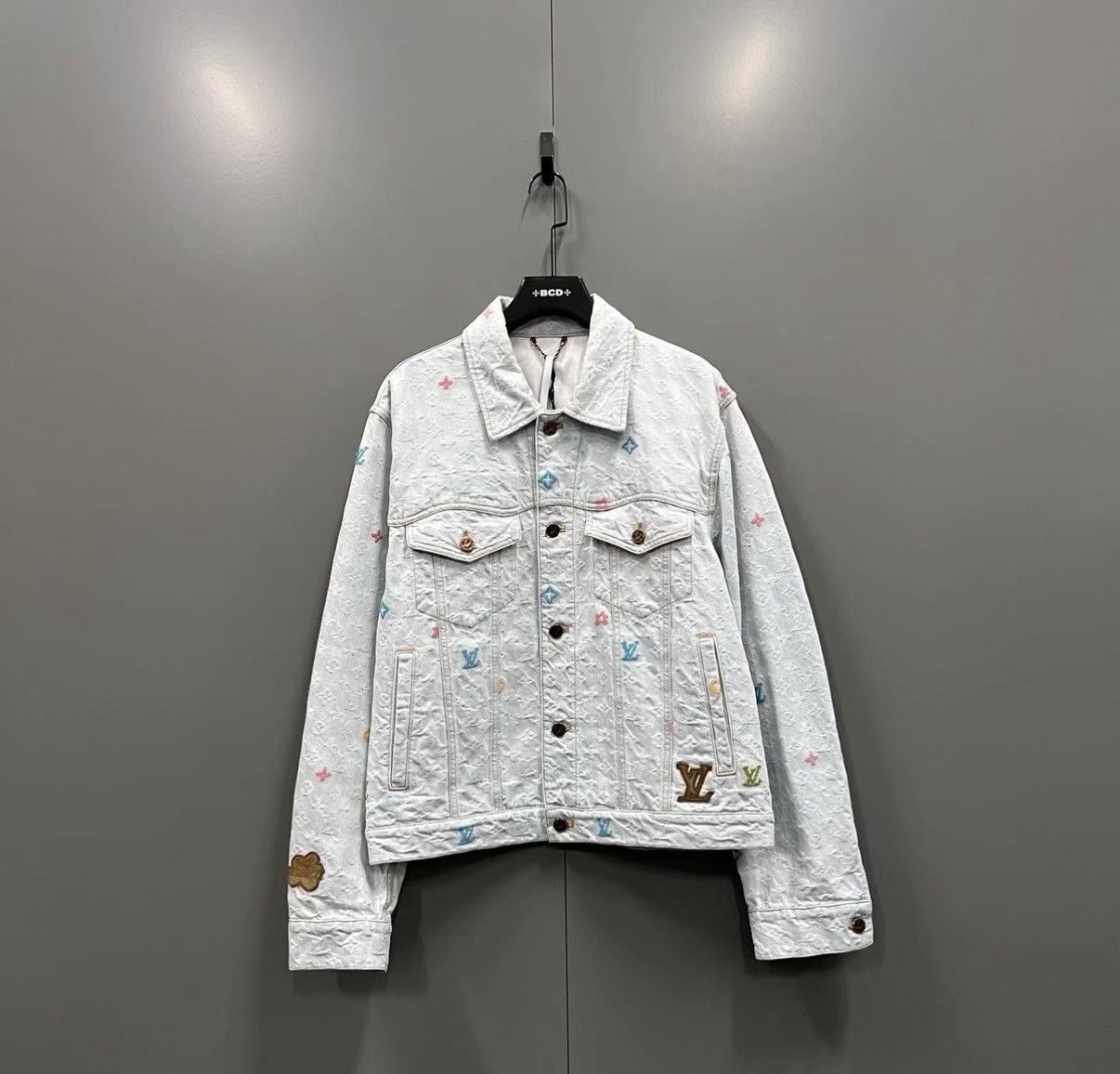 Louis Vuitton Louis Vuitton × Tyler Collaboration Denim Jacket J41 Size US M / EU 48-50 / 2 - 1 Thumbnail