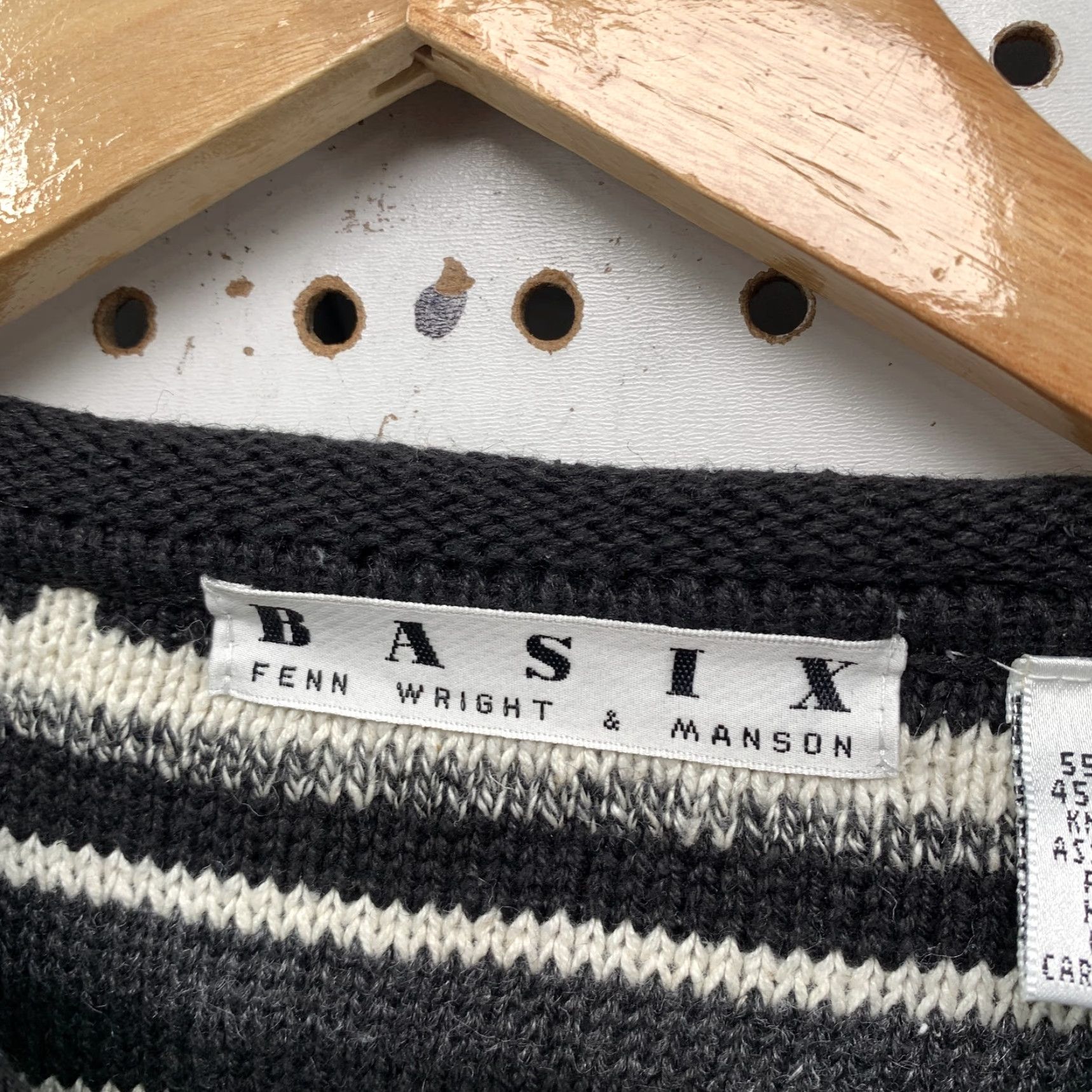 Vintage VINTAGE Fenn Wright Manson Black Striped Sweater Mens Large Ramie Cotton Pullover Knit Crew Neck Winter Casual Mens L Black Striped Sweater Size US L / EU 52-54 / 3 - 5 Thumbnail