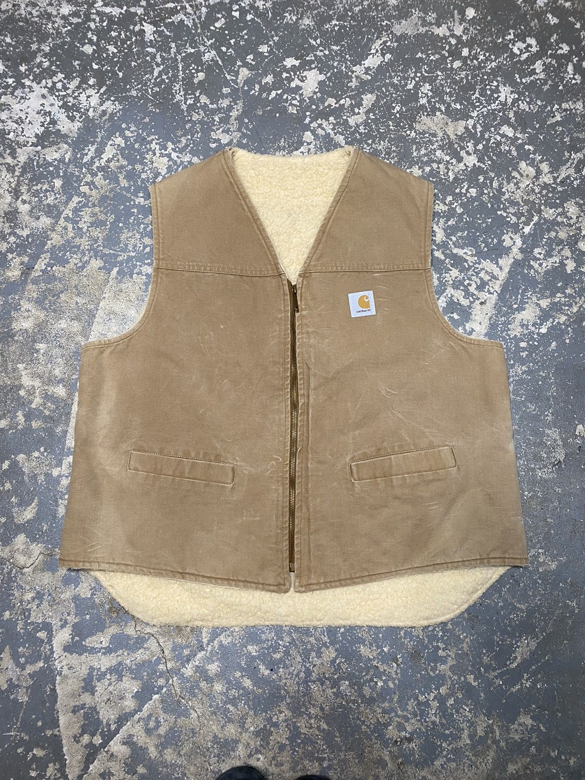 Carhartt × Vintage Vintage Carhartt Sherpa Lined Tan Vest Size US L / EU 52-54 / 3 - 1 Thumbnail