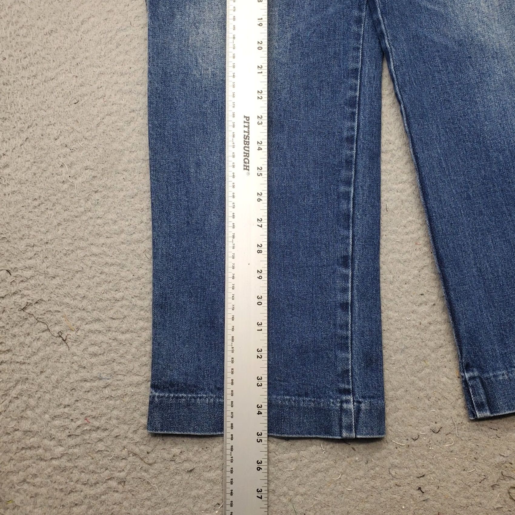 Old Navy Old Navy Jeans Womens 12 Blue Denim Stretch Cropped Medium Wash 5-Pocket Regular Fit Size: Womens 12 Blue Denim Stretch Cropped Medium Wash Size 34" / US 12 / IT 48 - 3 Thumbnail