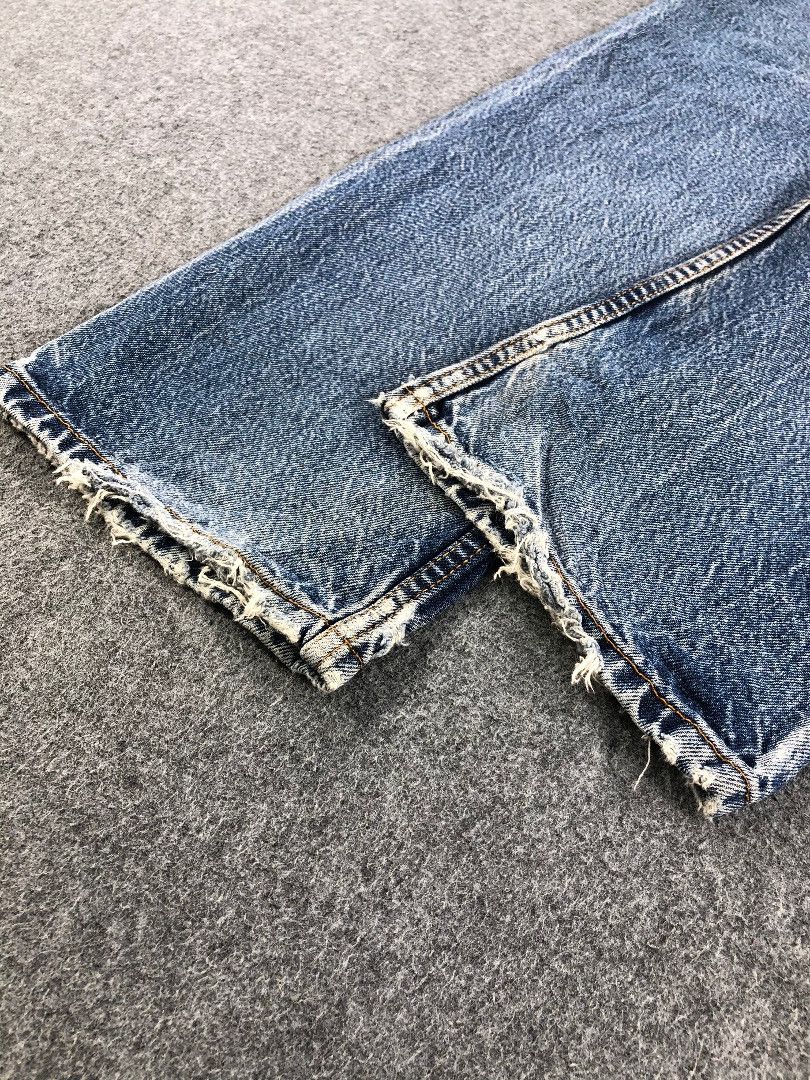 Levi's Vintage Levis 505 Denim Jeans-JM665 Size US 37 - 11 Thumbnail