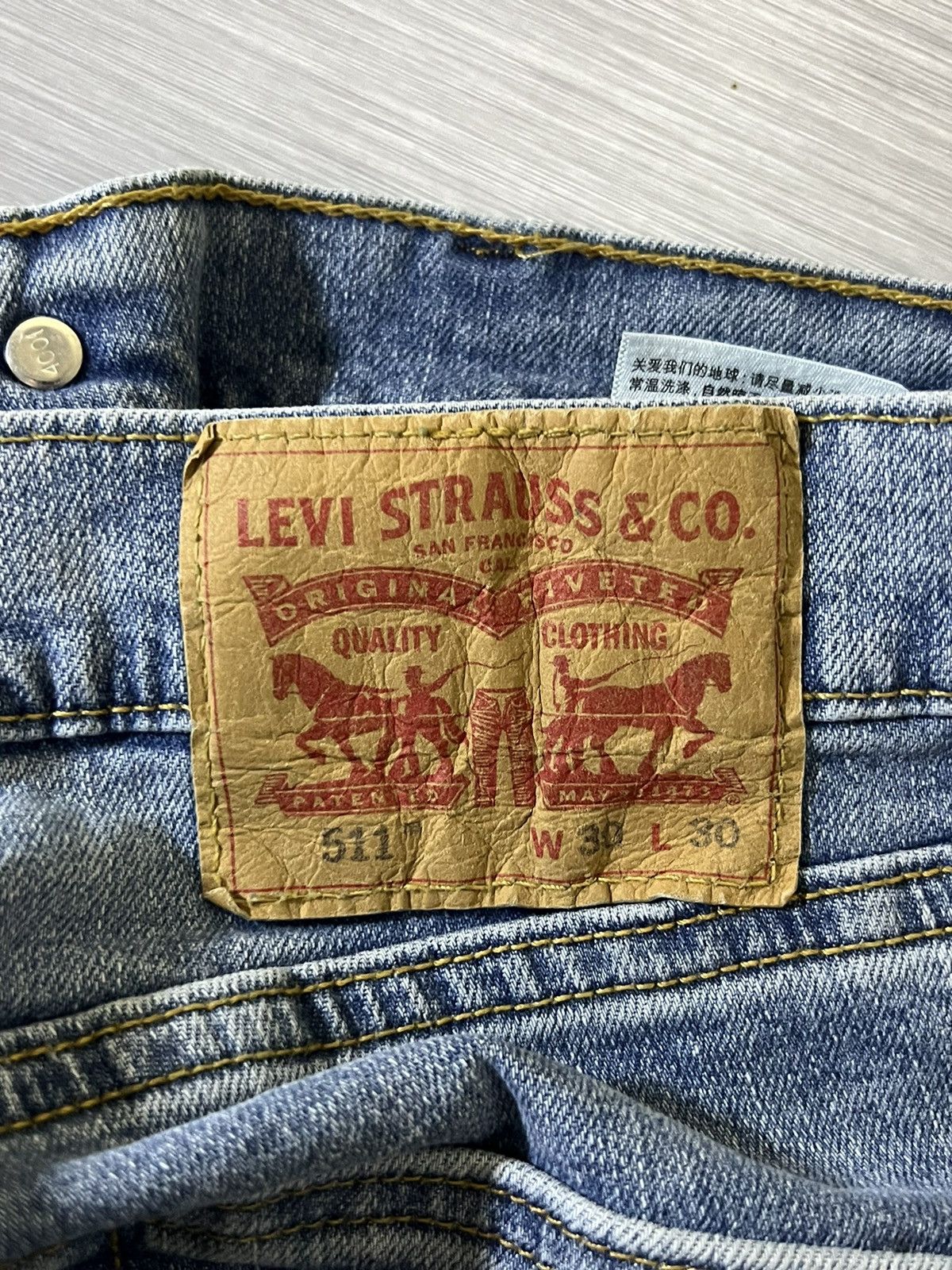 Levi's Levi's 511 Distressed Slim Fit Denim Jeans Size US 30 / EU 46 - 7 Thumbnail
