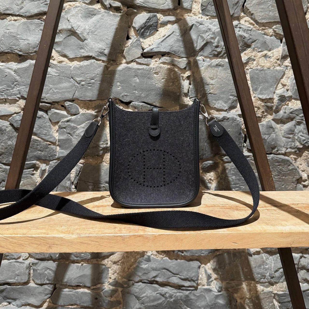 Hermes Hermès 2023 Black Wool Feutre Evelyne 16 TPM Crossbody Bag Size ONE SIZE - 1 Thumbnail