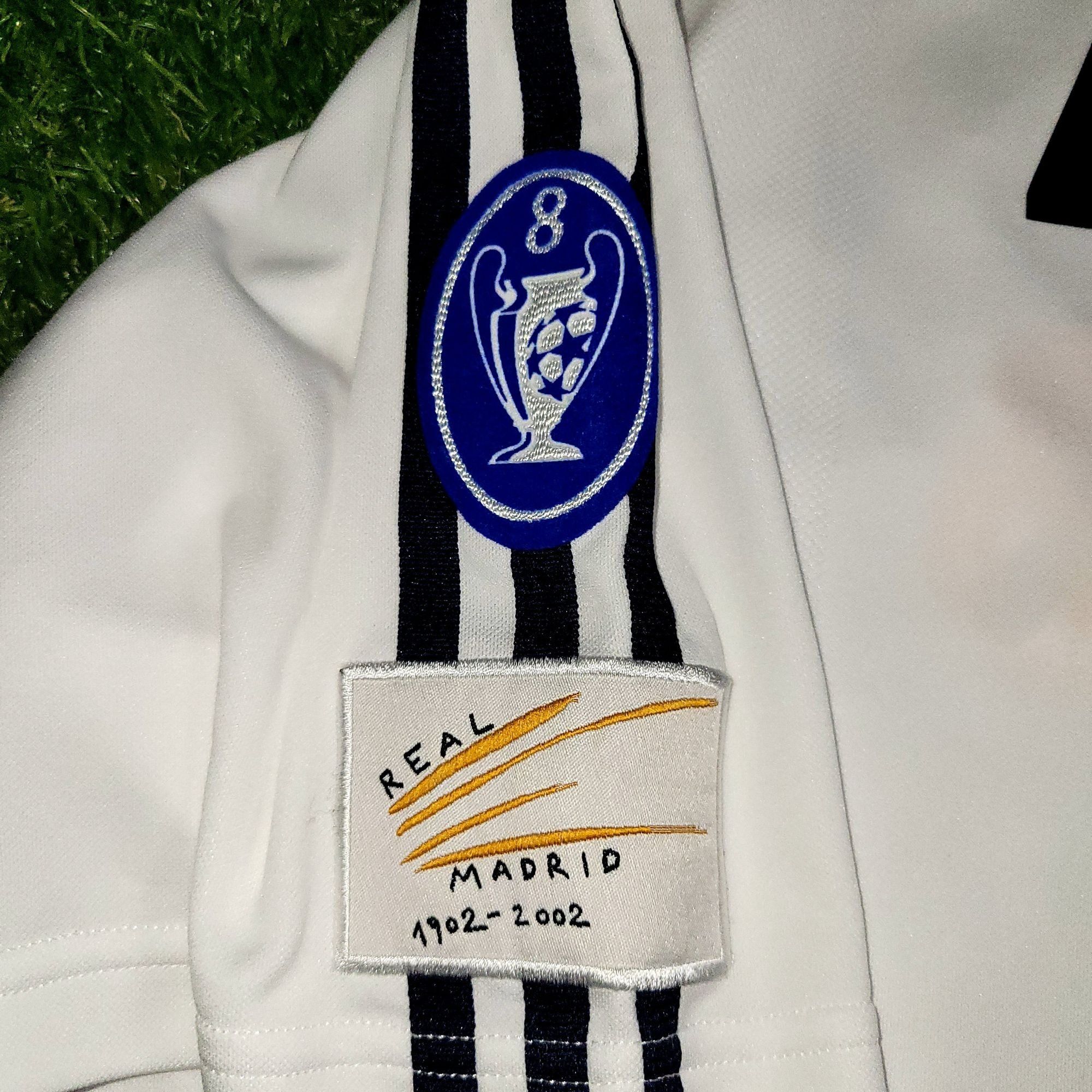 Adidas Zidane Real Madrid Centenary 2001 2002 UEFA Soccer Jersey L Size US L / EU 52-54 / 3 - 4 Thumbnail
