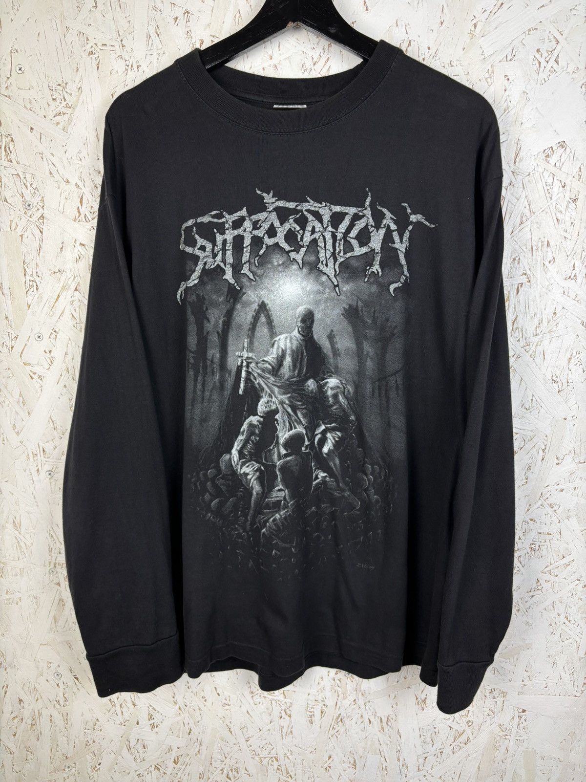 Band Tees Suffocation 2010 Come Hell Or High Priest Metal Long Sleeve Size US L / EU 52-54 / 3 - 1 Thumbnail