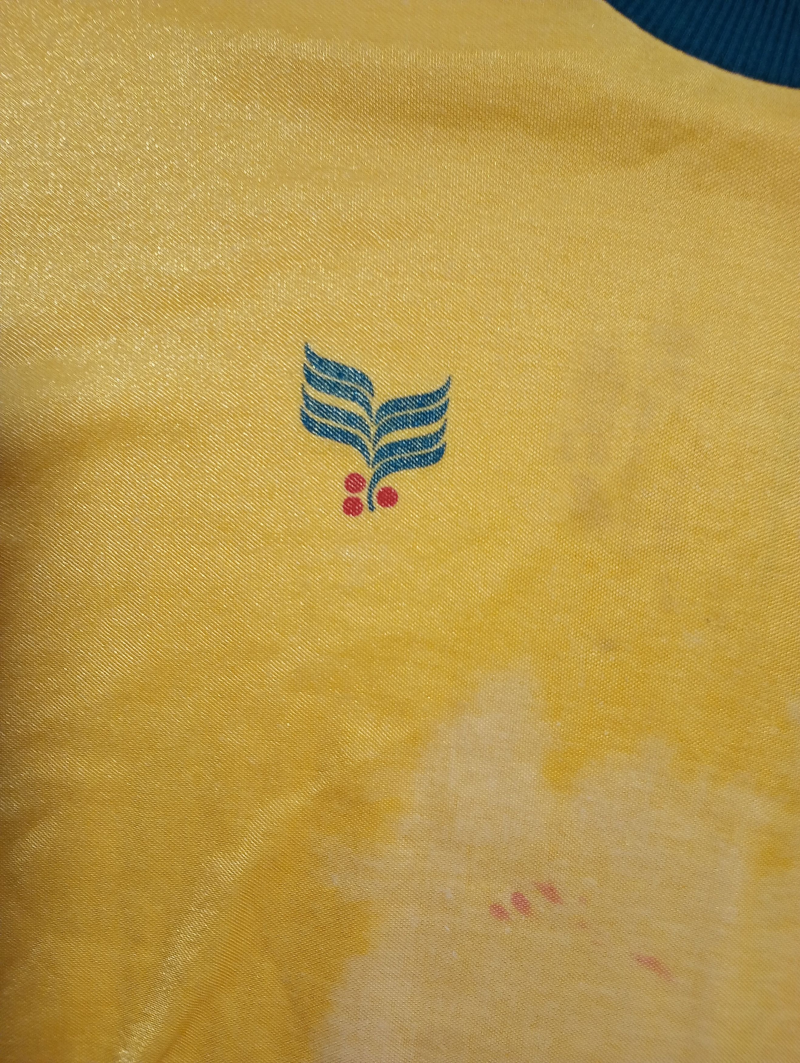 Vintage Aqatas Brazil Home Jersey World Cup 1982 Size US L / EU 52-54 / 3 - 10 Thumbnail