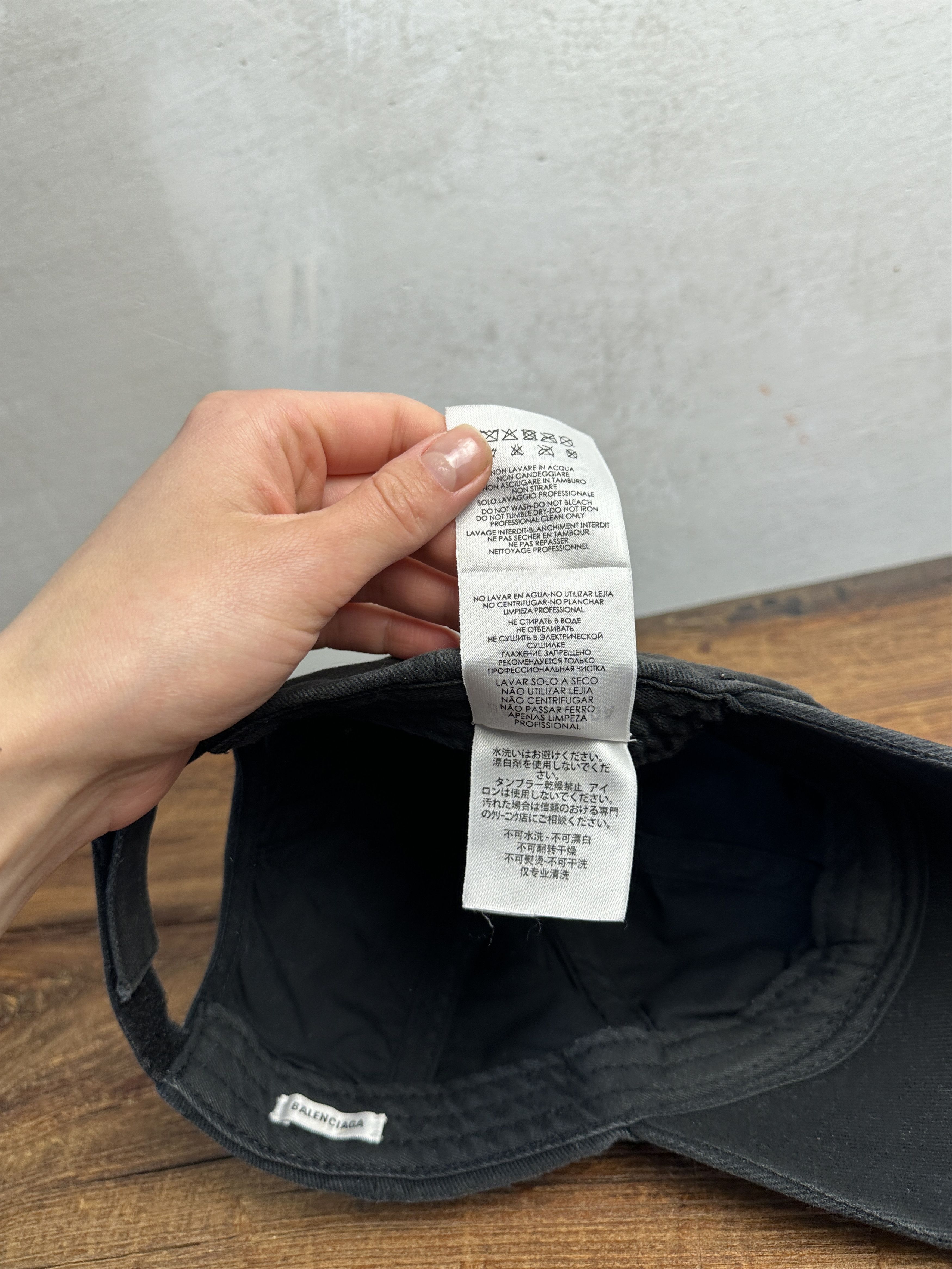 Balenciaga Balenciaga Embroidered Baseball Logo Cap Size ONE SIZE - 7 Thumbnail