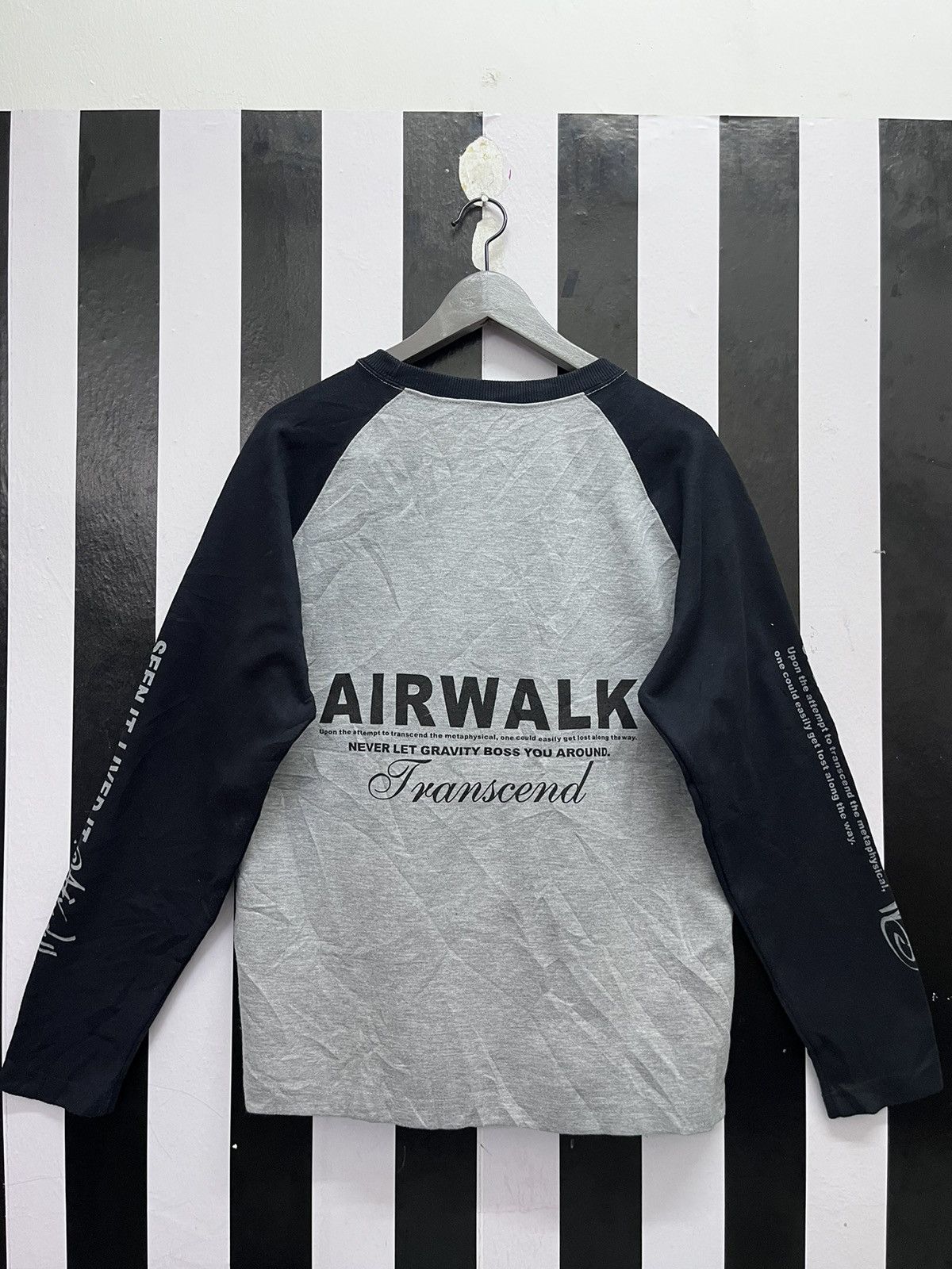 Airwalk Vintage Y2K Airwalk Skateboard sweatshirt Size US M / EU 48-50 / 2 - 6 Thumbnail