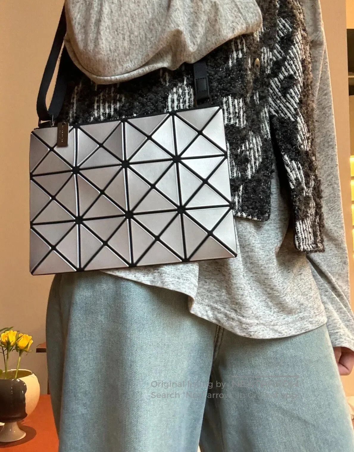 Issey Miyake Issey Miyake Silver 3x4 Shoulder Tote Bag. Size ONE SIZE - 9 Thumbnail