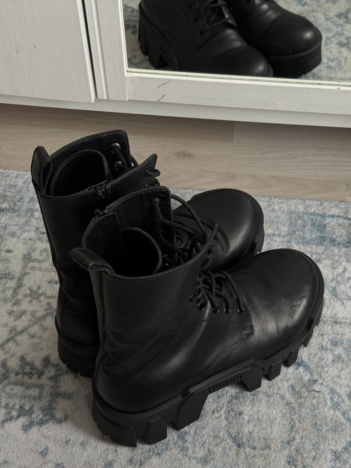 Balenciaga Balenciaga Bulldozer Size US 9 / EU 42 - 8 Thumbnail