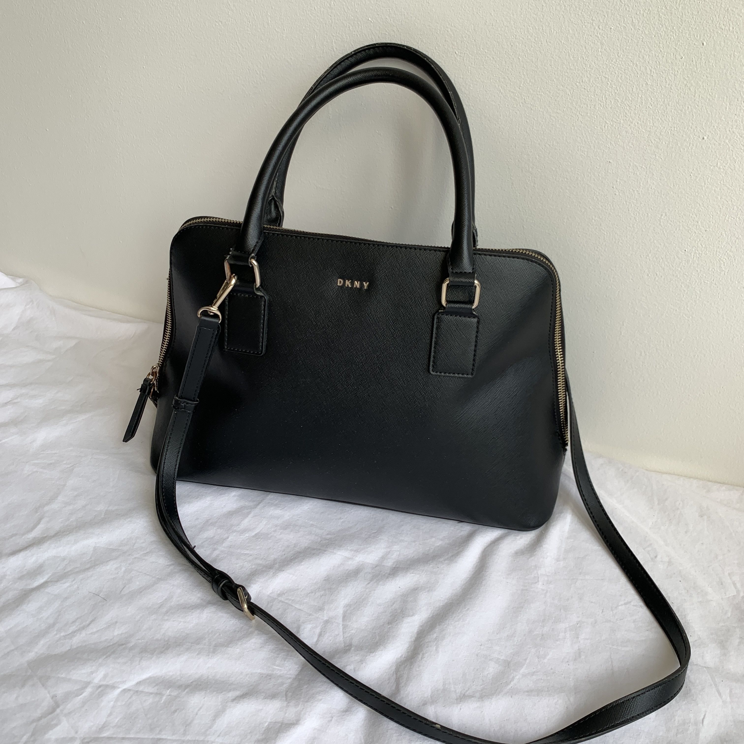 DKNY DKNY Donna Karan New York Women's Shoulder Crossbody Bag Size ONE SIZE - 3 Thumbnail
