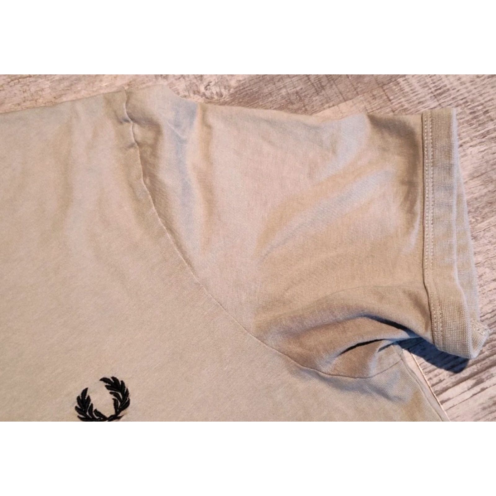 Fred Perry VINTAGE Fred Perry Men's T-Shirt Short Sleeve Crew Neck 100% Cotton All Seasons Grayish Green Medium Size US M / EU 48-50 / 2 - 4 Thumbnail