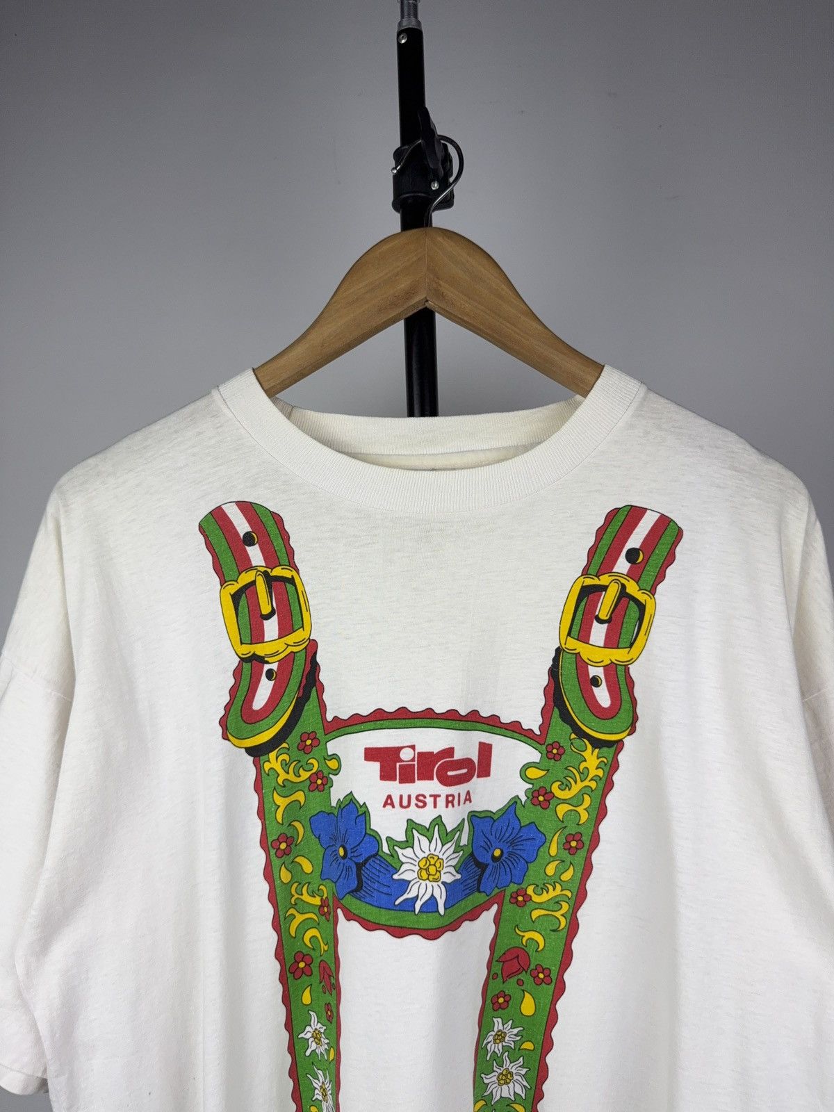 Vintage Vintage Retro Rare Traditional Style Tirol Austria T Shirt Size US L / EU 52-54 / 3 - 2 Thumbnail