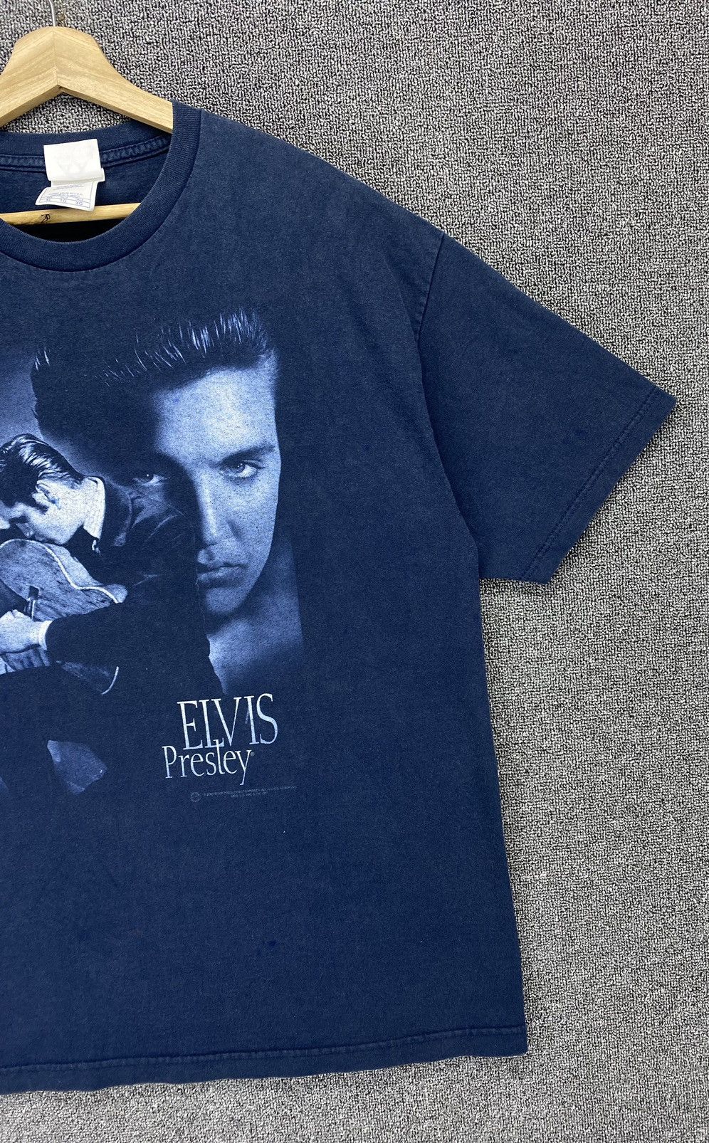 Band Tees × Vintage Vintage Elvis Presley Punk Rock Band Tees T Shirts Size US XL / EU 56 / 4 - 4 Thumbnail
