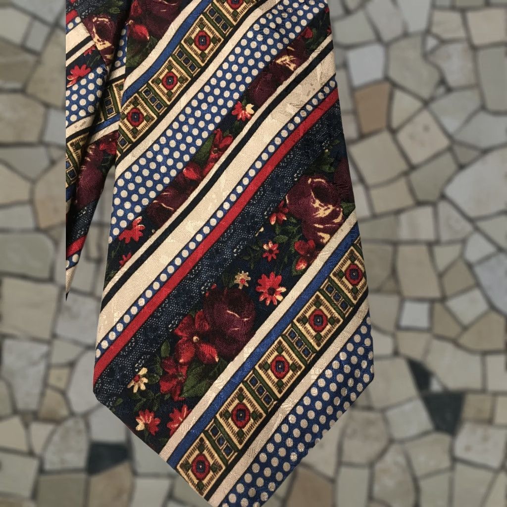 Vintage VINTAGE streets ltd. design Tie Blue w/ Red Floral Geometric 3-" W Silk Mens Size ONE SIZE - 1 Thumbnail